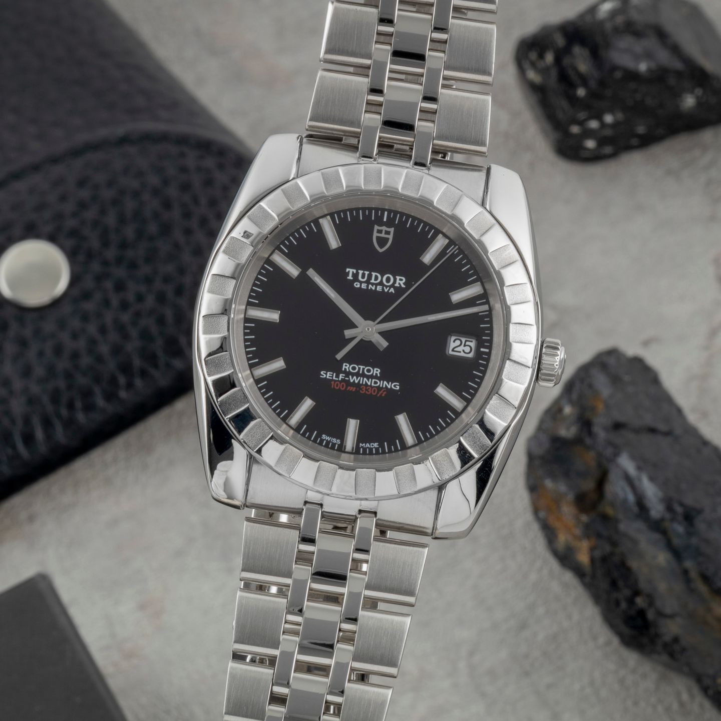 Tudor Classic 21010 (2010) - 38mm Staal (3/8)