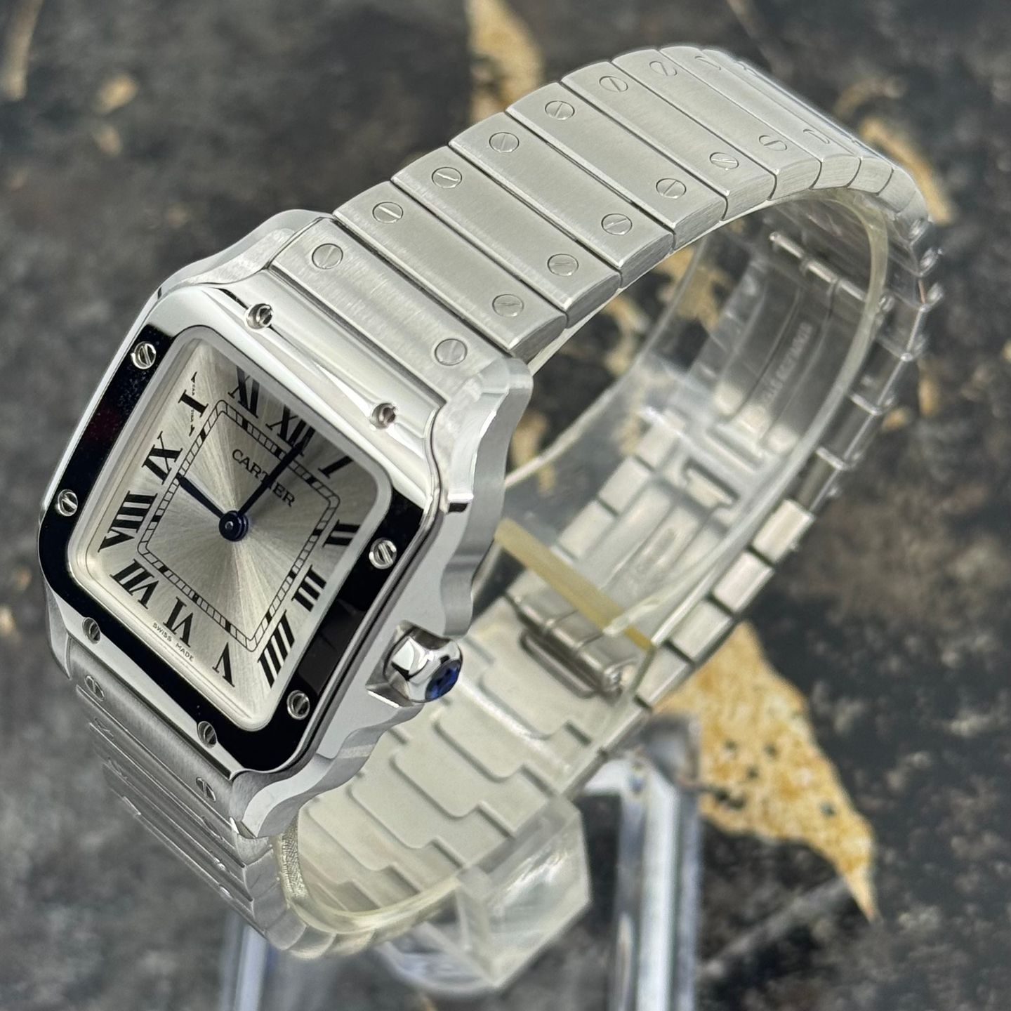 Cartier Santos WSSA0082 (2025) - Silver dial 27 mm Steel case (6/8)