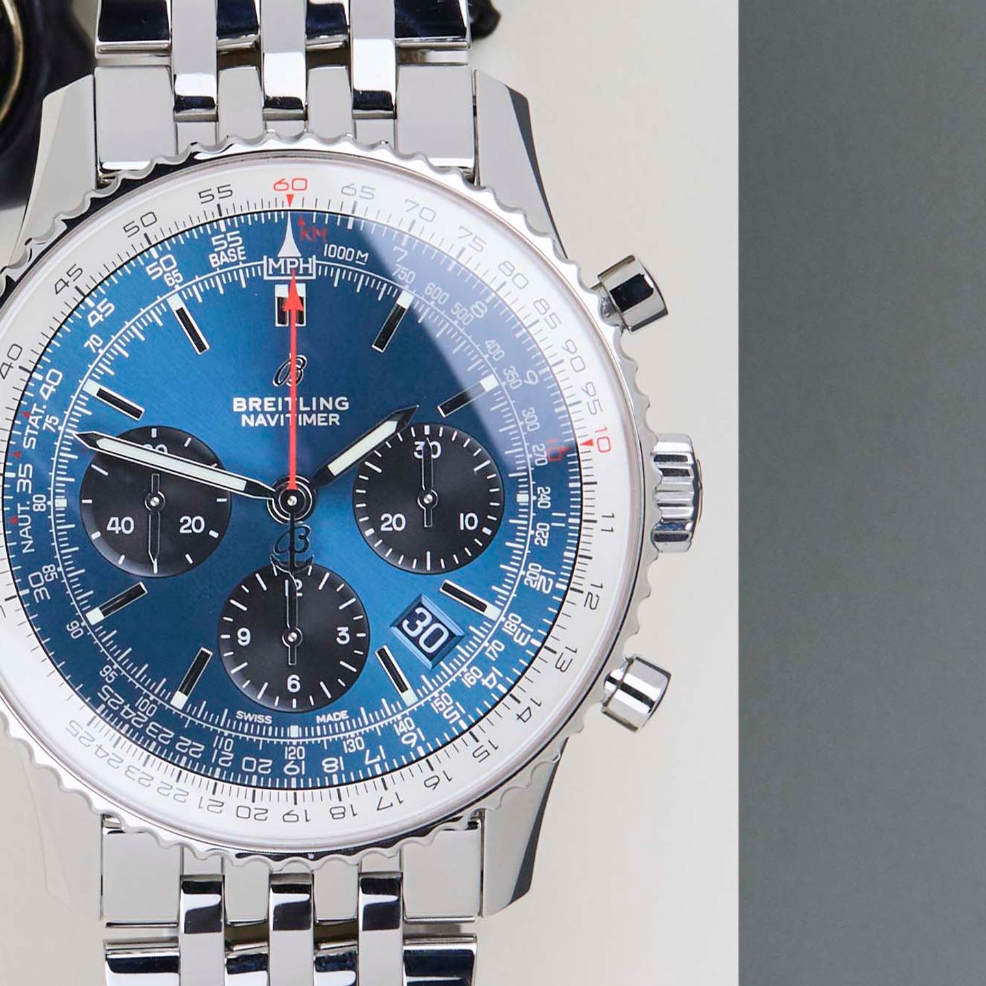 Breitling Navitimer 01 AB0121 (2020) - 43mm Staal (5/8)