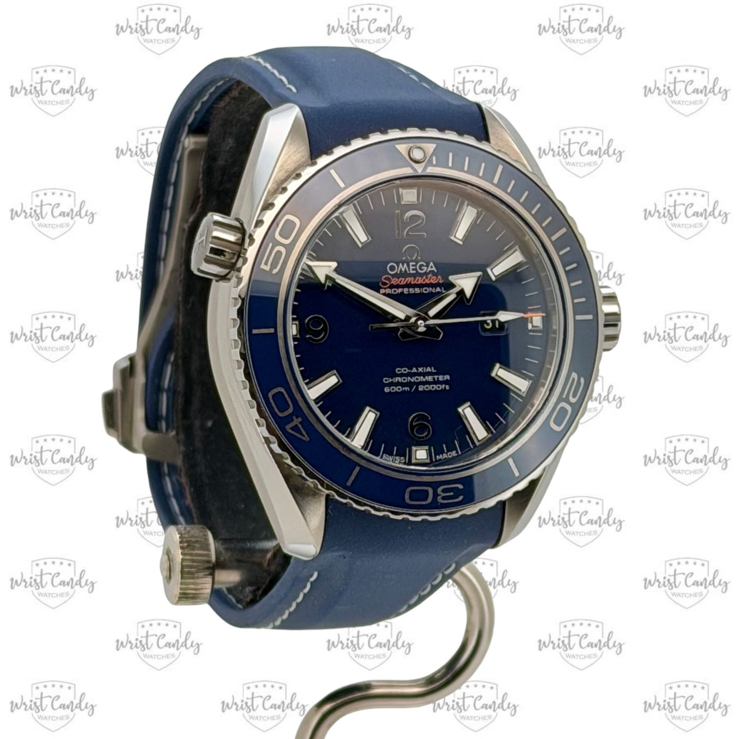 Omega Seamaster Planet Ocean 232.92.38.20.03.001 (2021) - Blue dial 38 mm Titanium case (3/8)