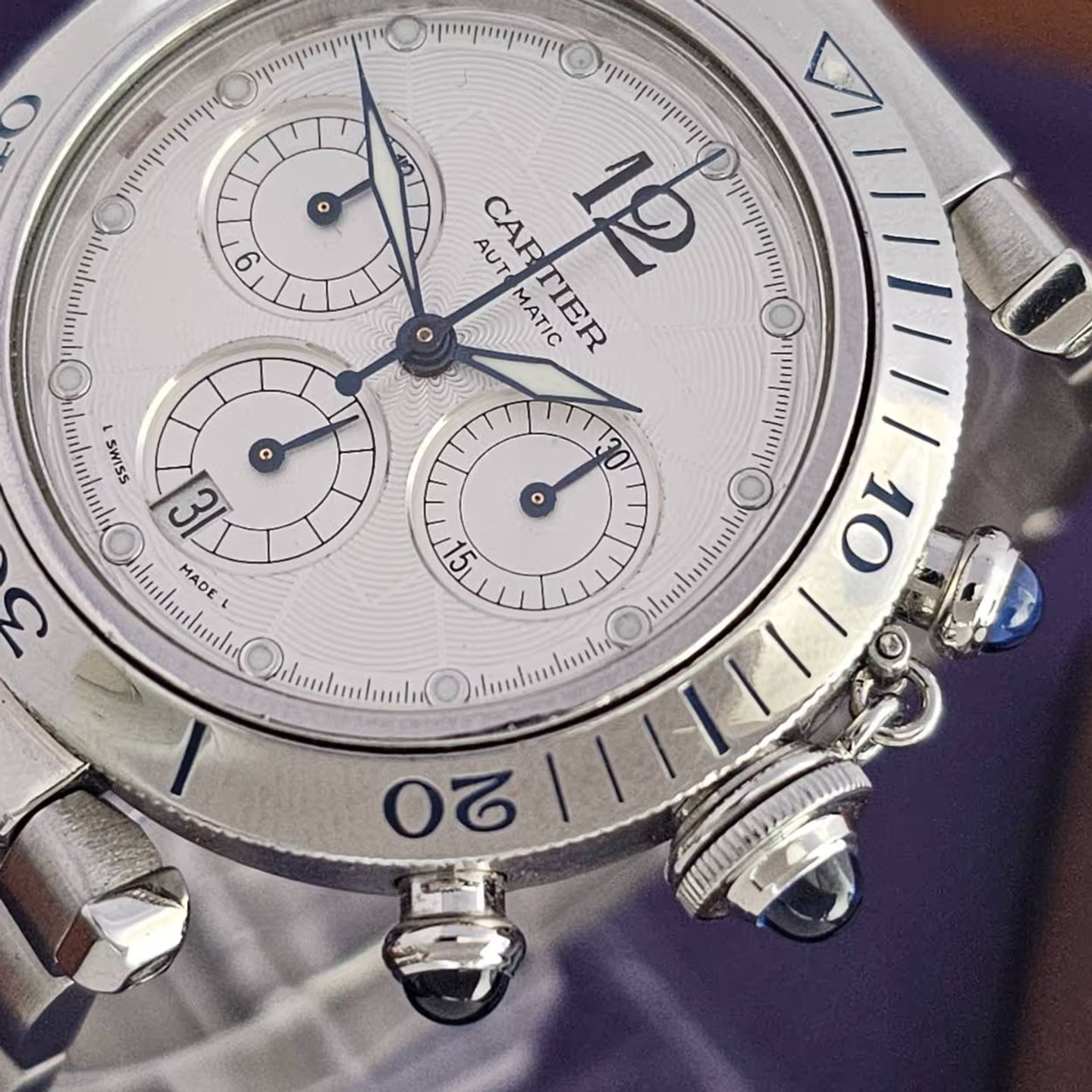 Cartier Pasha 2113 - (3/4)