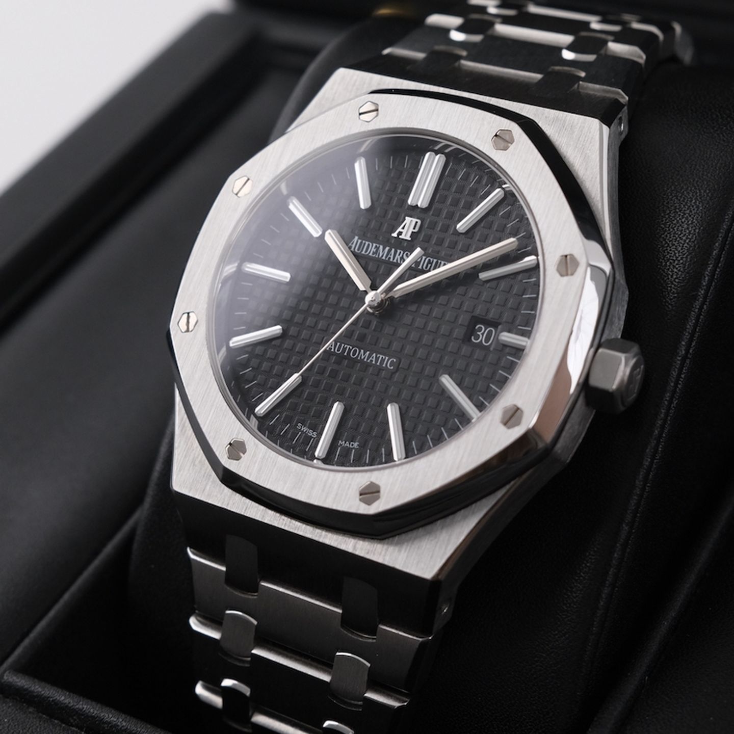 Audemars Piguet Royal Oak Selfwinding 15400ST - (1/8)