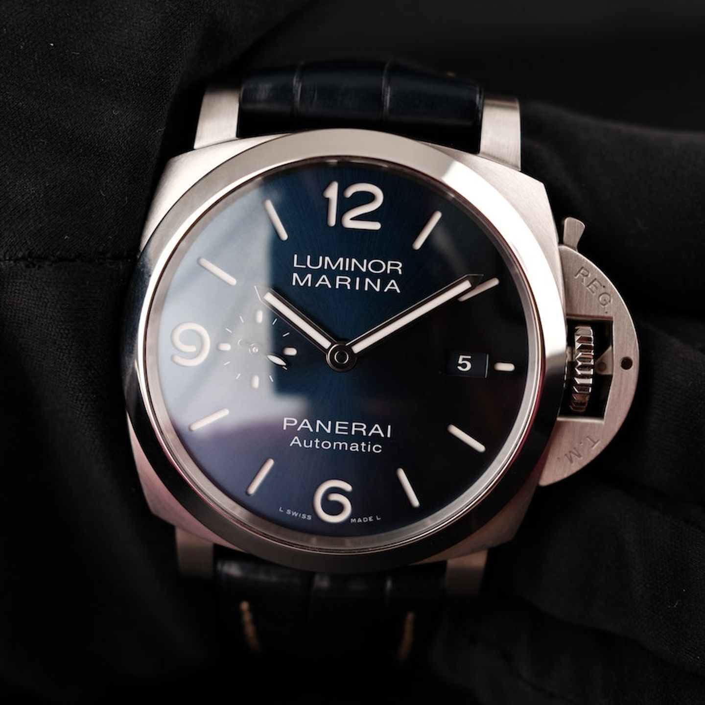 Panerai Luminor Marina PAM01313 (2022) - Blauw wijzerplaat 44mm Staal (1/8)