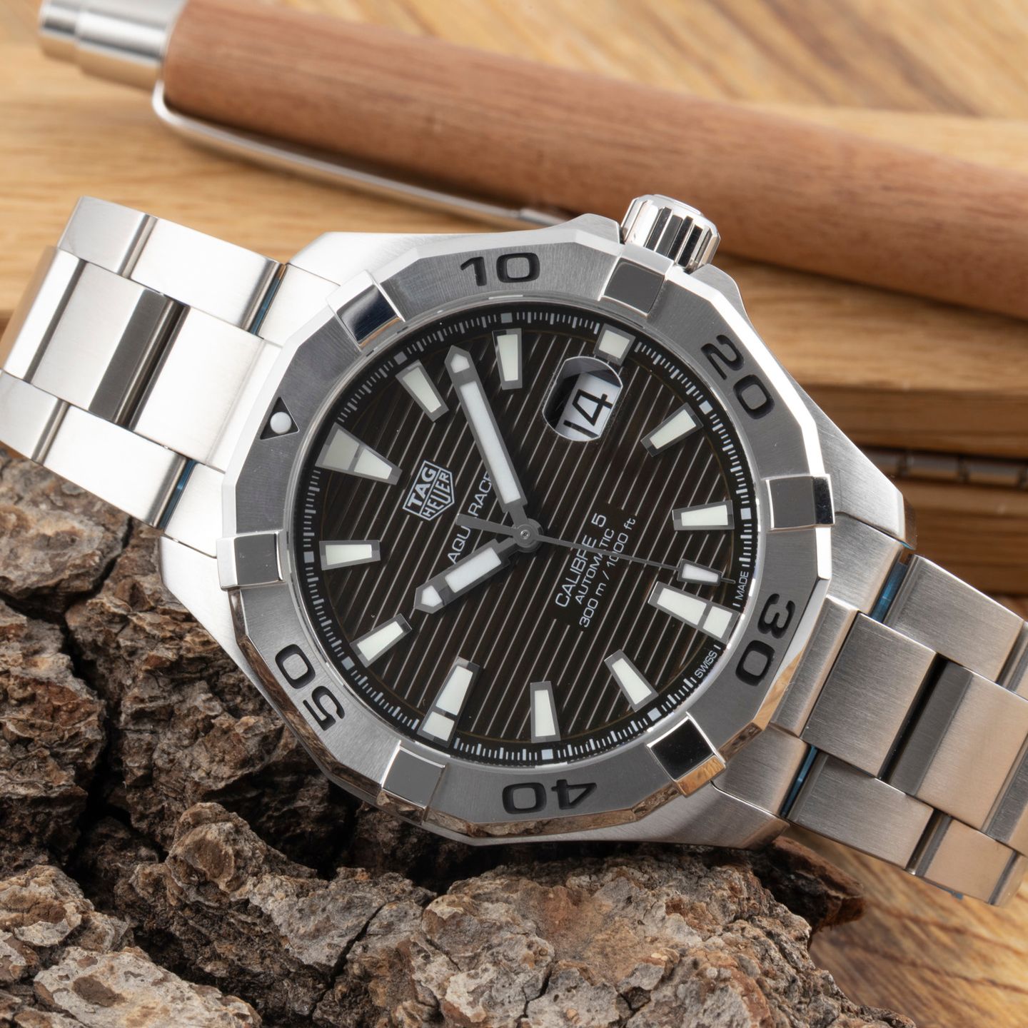 TAG Heuer Carrera Calibre HEUER 01 CAR201AA.BA0714 (Unknown (random serial)) - White dial 43 mm Steel case (2/8)