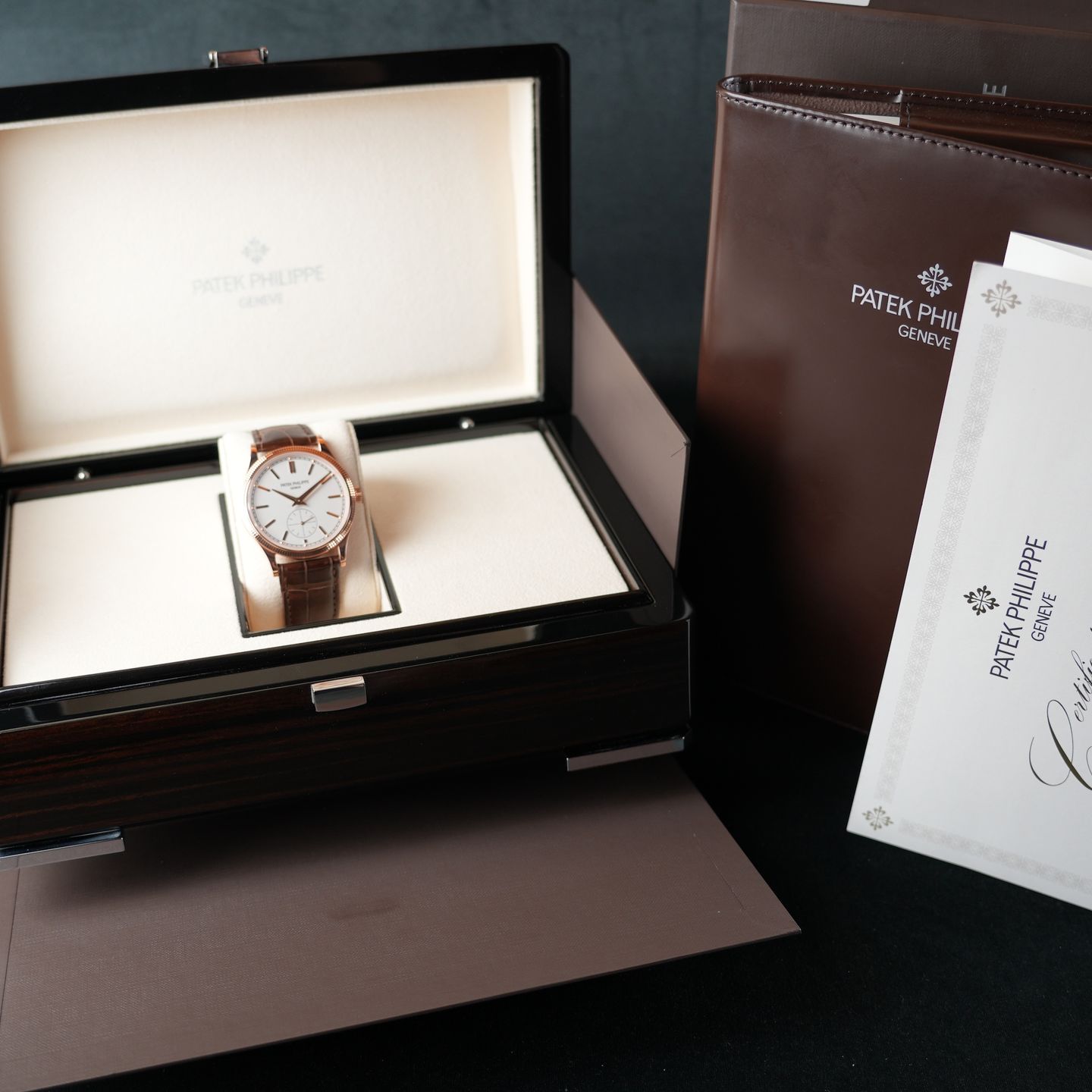 Patek Philippe Calatrava 6119R - (8/8)