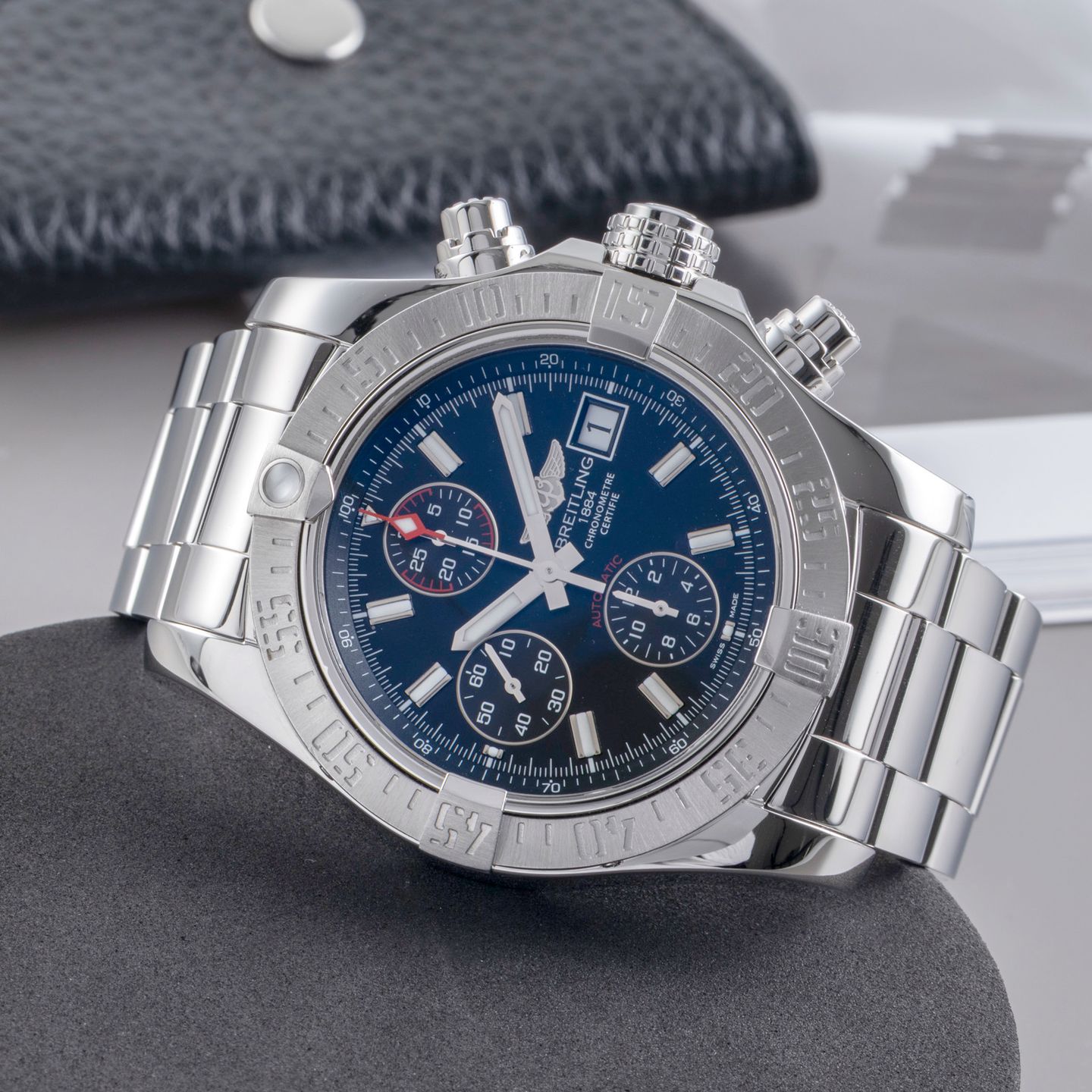 Breitling Avenger II A1338111/BC32 - (2/8)