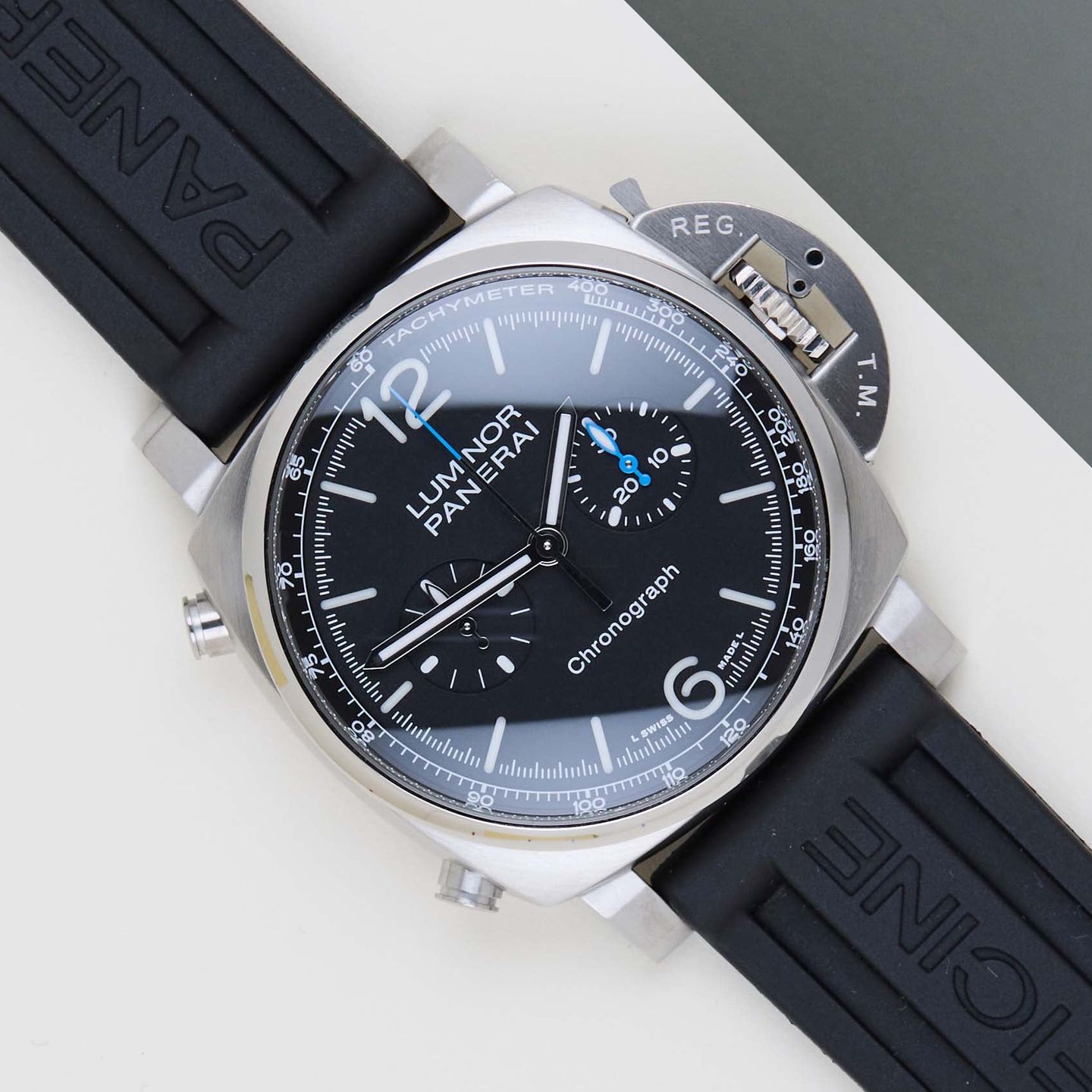 Panerai Luminor Submersible PAM01109 - (1/8)