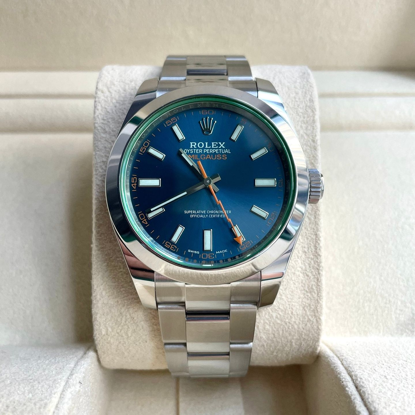 Rolex Milgauss 116400GV (2020) - Blue dial 40 mm Steel case (1/7)