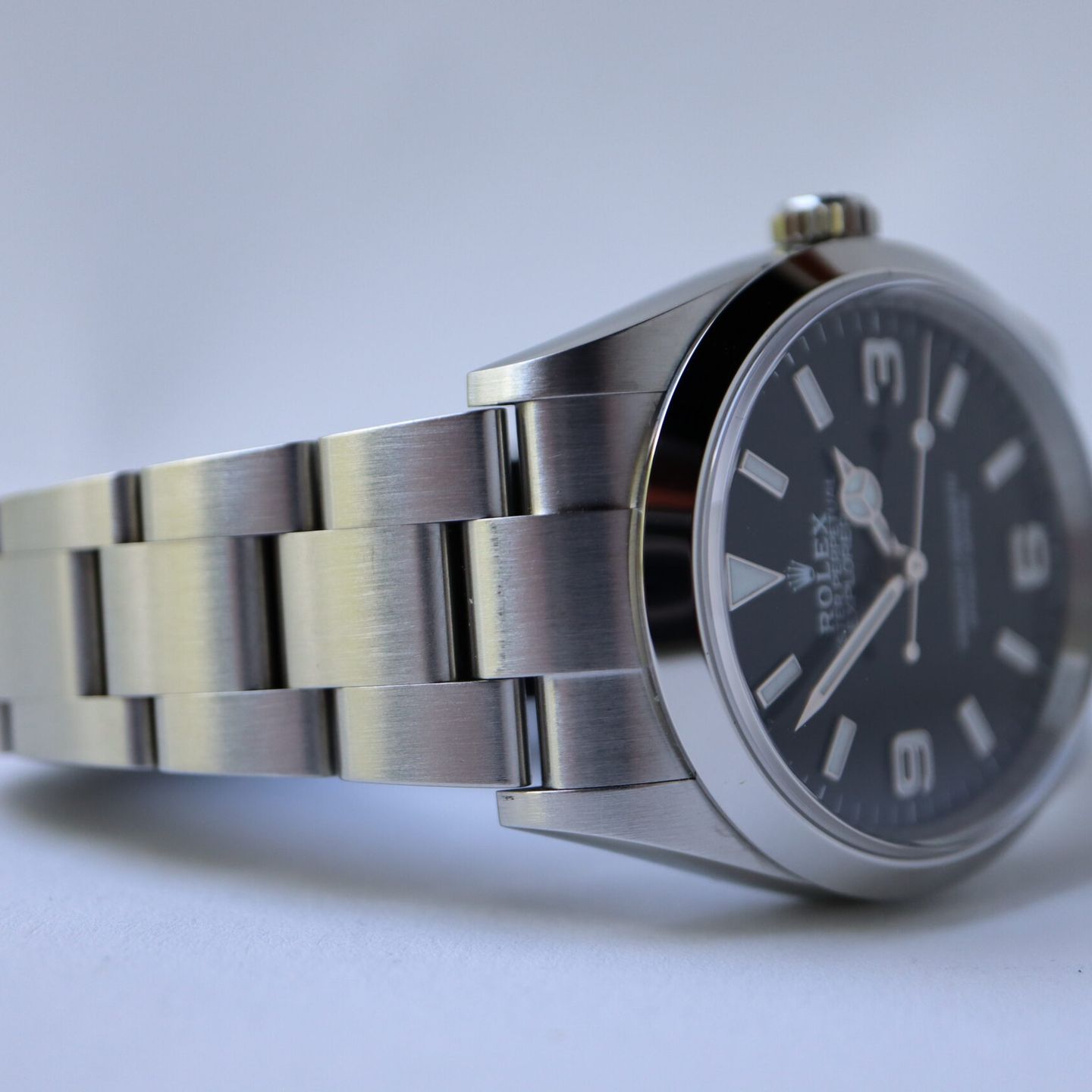 Rolex Explorer 124270 (2021) - Zwart wijzerplaat 36mm Staal (6/8)
