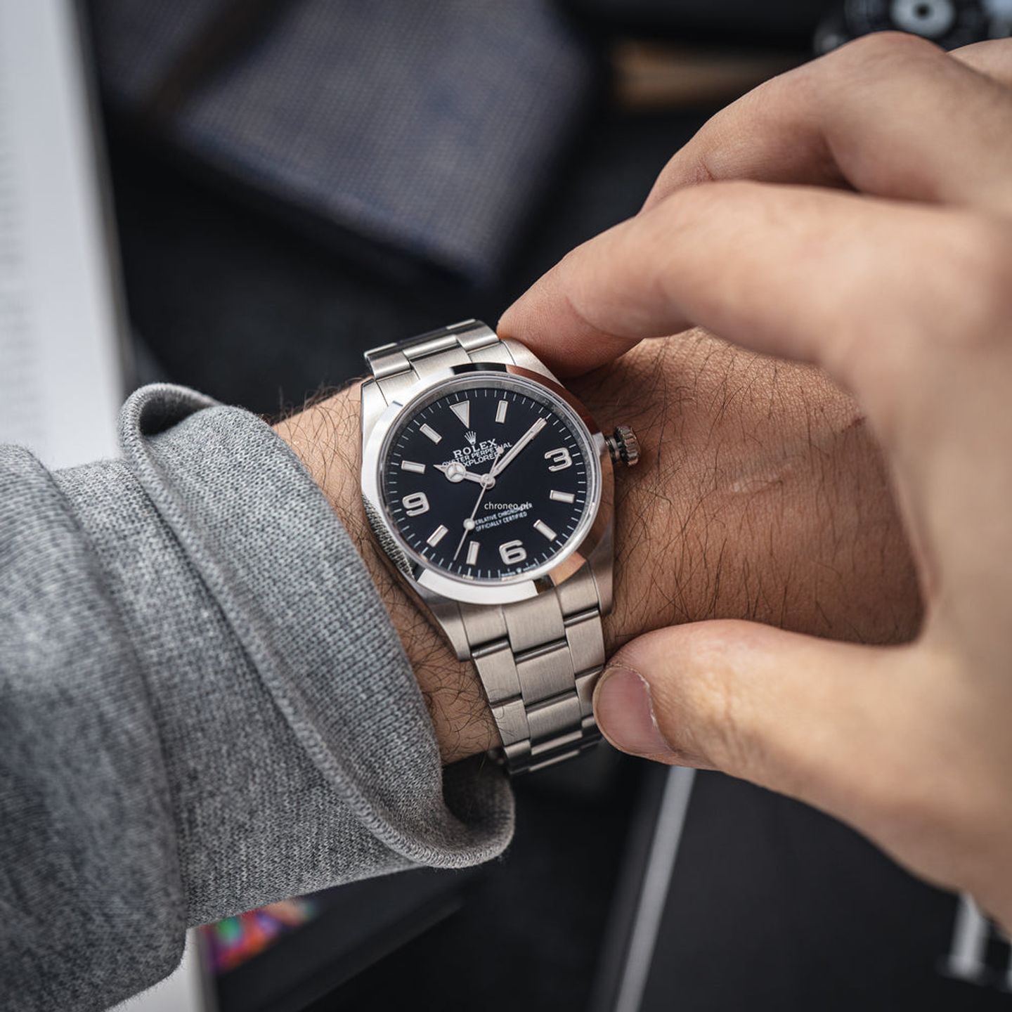 Rolex Explorer 124270 - (7/8)