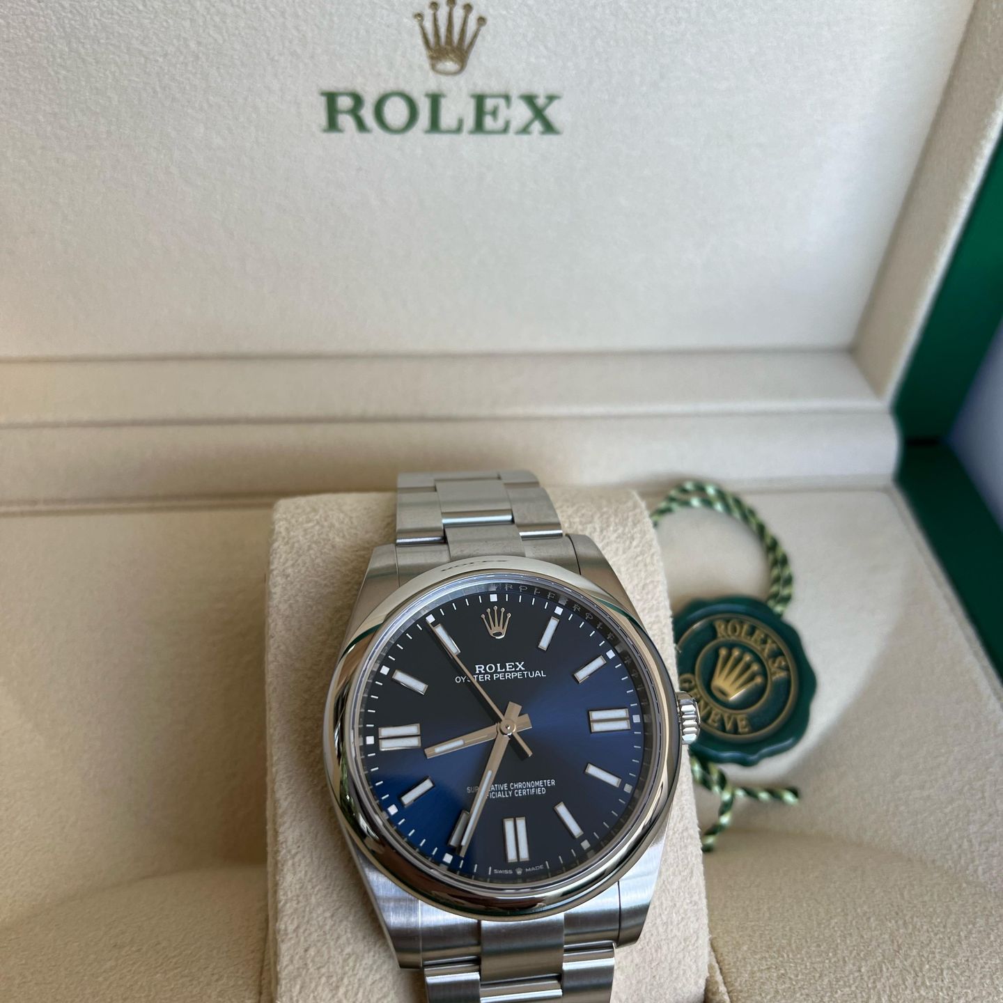 Rolex Oyster Perpetual 41 124300 (2025) - Blue dial 41 mm Steel case (3/7)