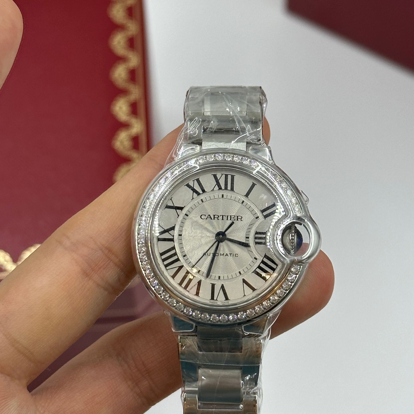 Cartier Ballon Bleu 33mm W4BB0016 (2024) - Silver dial 33 mm Steel case (5/8)