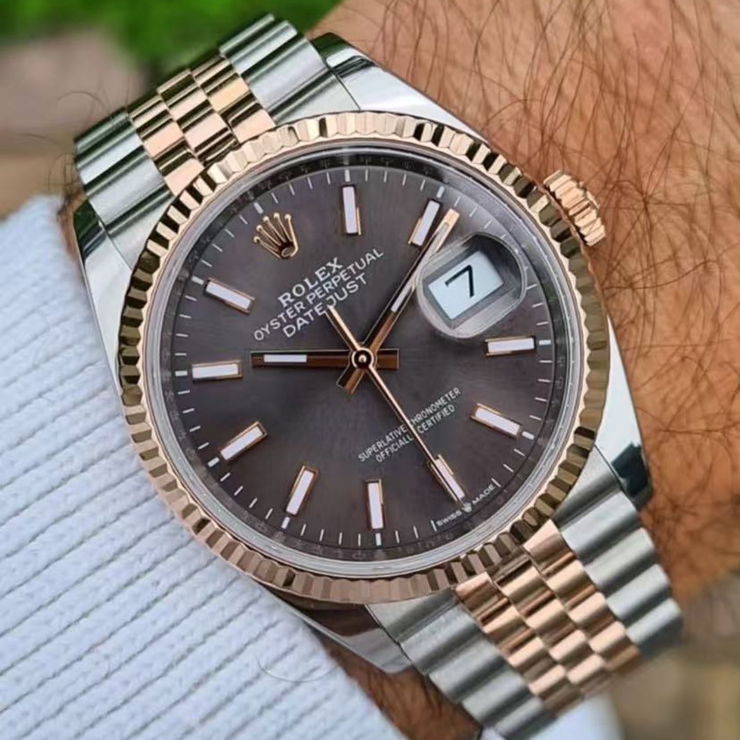 Rolex Datejust 36 126231 (2025) - Unknown dial 36 mm Gold/Steel case (2/2)
