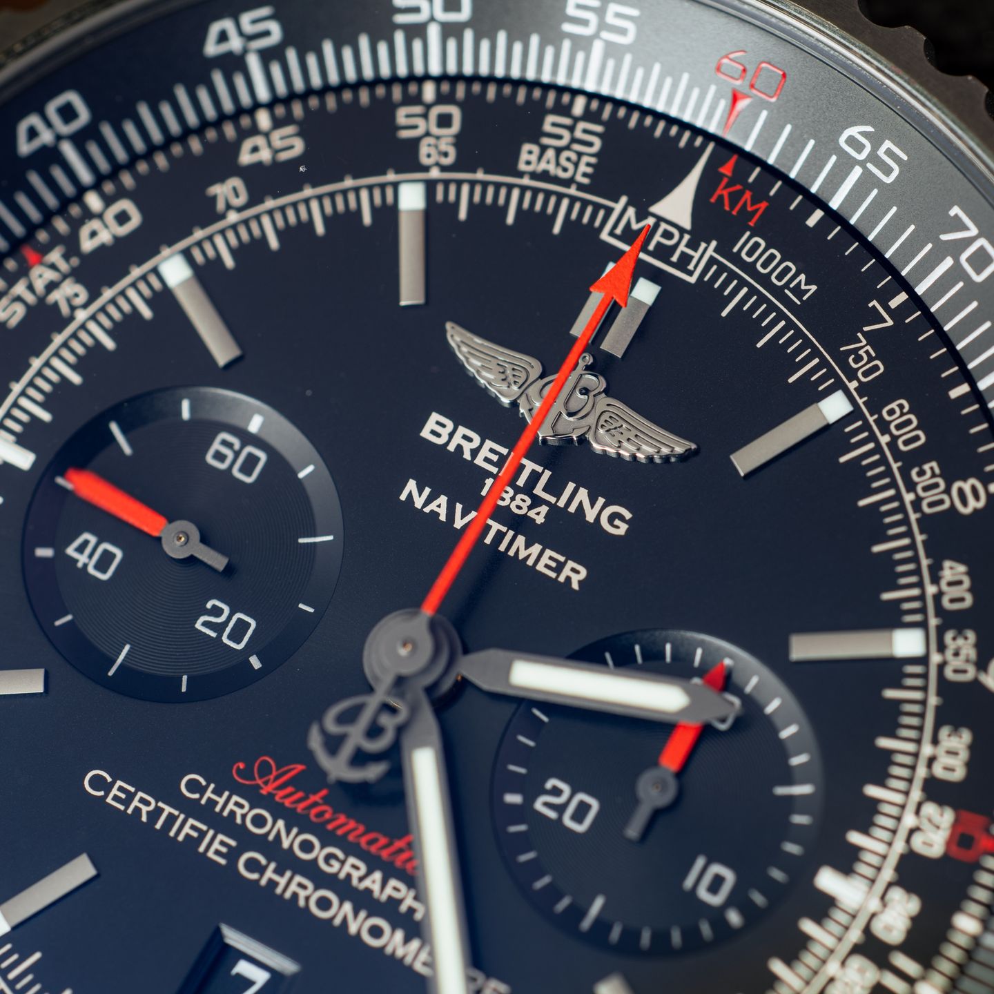 Breitling Navitimer 01 (46 MM) MB012822.BE51.252S.M20DSA.2 (2016) - Black dial 46 mm Steel case (3/8)