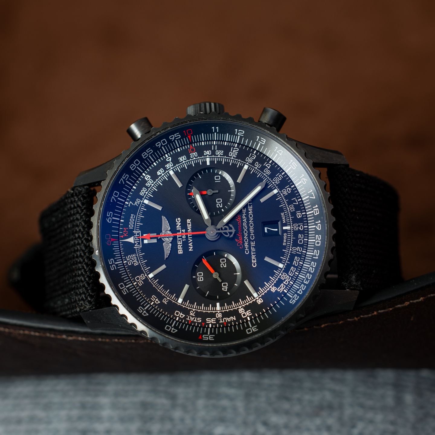 Breitling Navitimer 01 (46 MM) MB012822.BE51.252S.M20DSA.2 (2016) - Black dial 46 mm Steel case (6/8)
