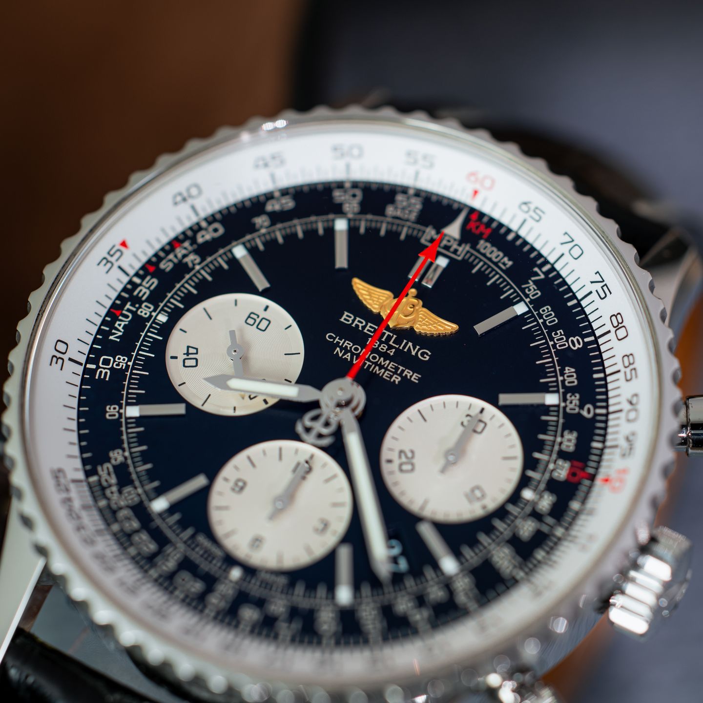 Breitling Navitimer 01 AB012012/BB01 (2013) - Zwart wijzerplaat 43mm Staal (4/7)