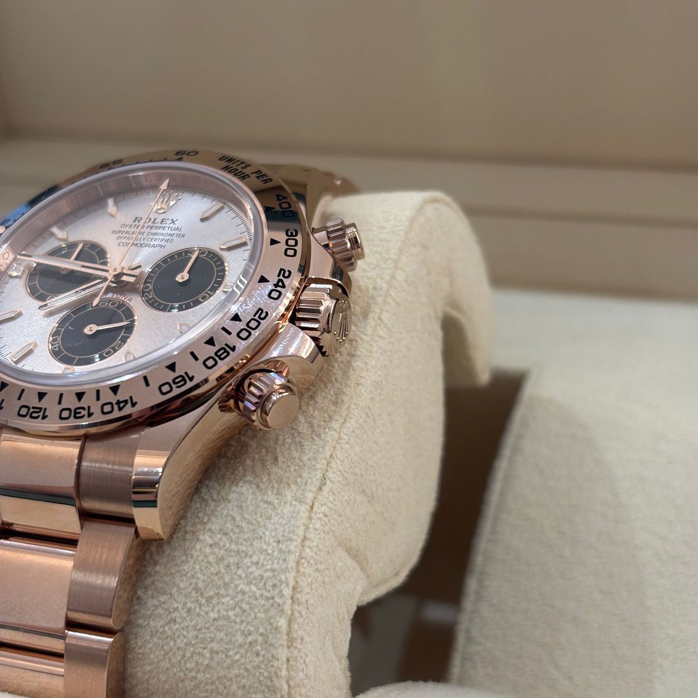 Rolex Daytona 126505   sundust - (2/8)