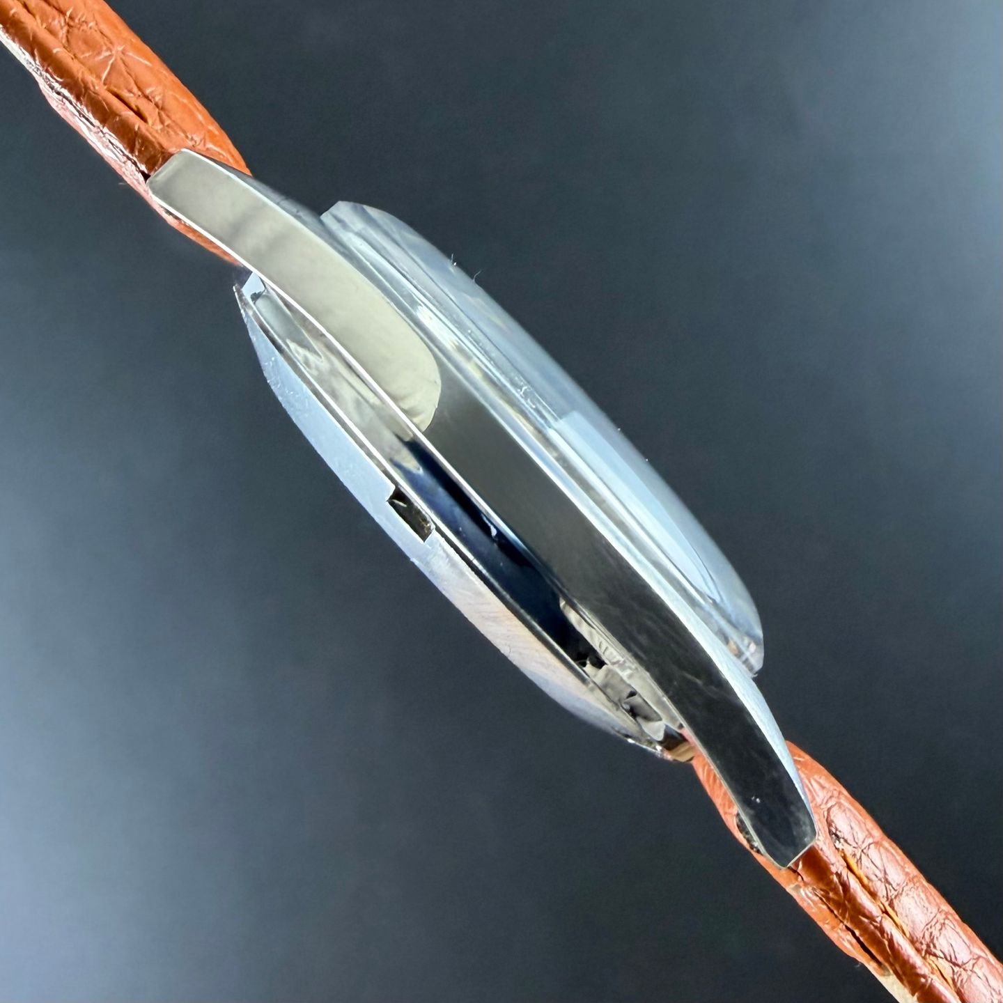 Omega Genève 166.041 (1968) - White dial 34 mm Steel case (6/8)