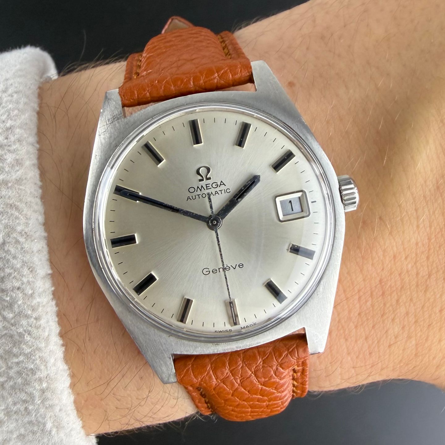 Omega Genève 166.041 (1968) - White dial 34 mm Steel case (2/8)