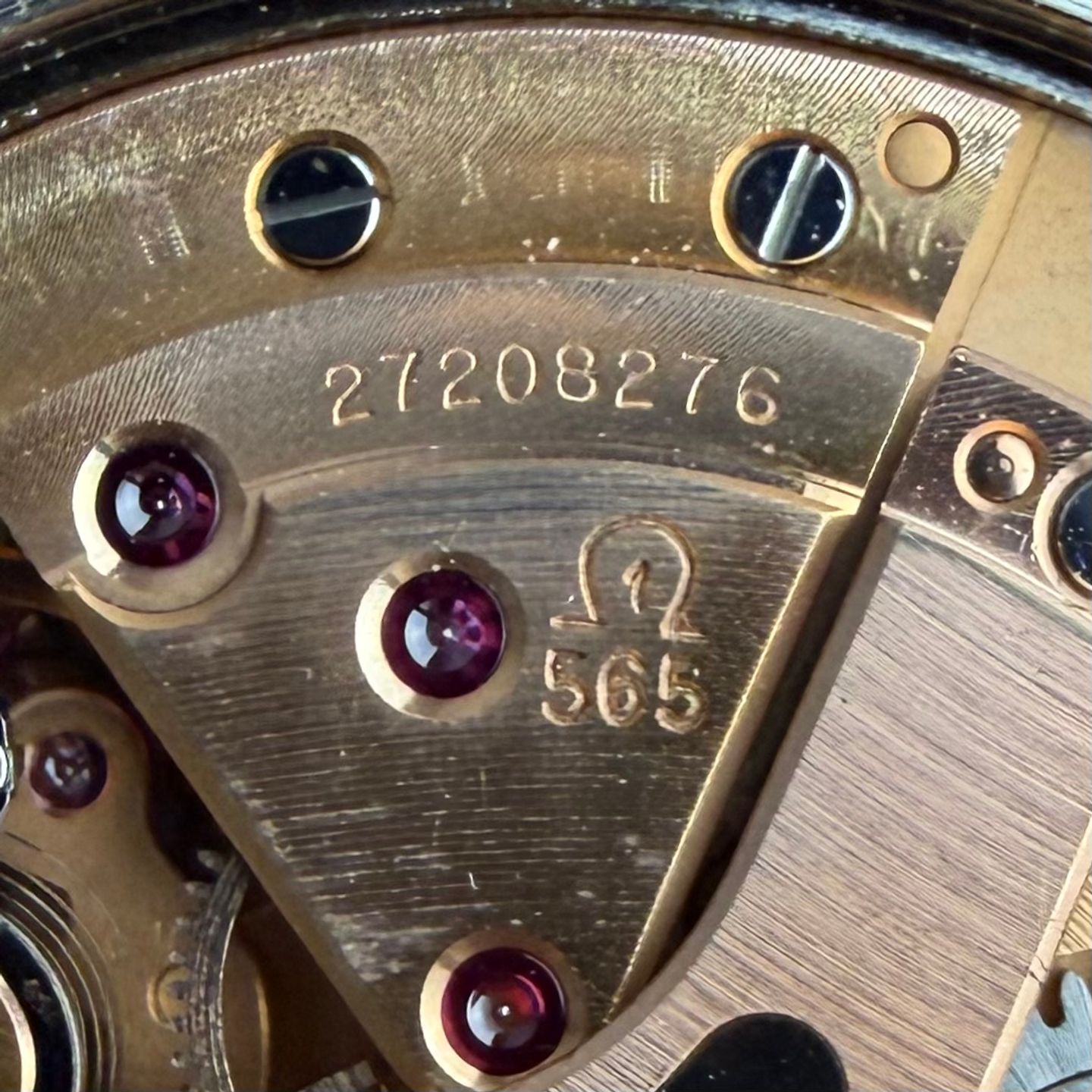 Omega Genève 166.041 (1968) - White dial 34 mm Steel case (4/8)