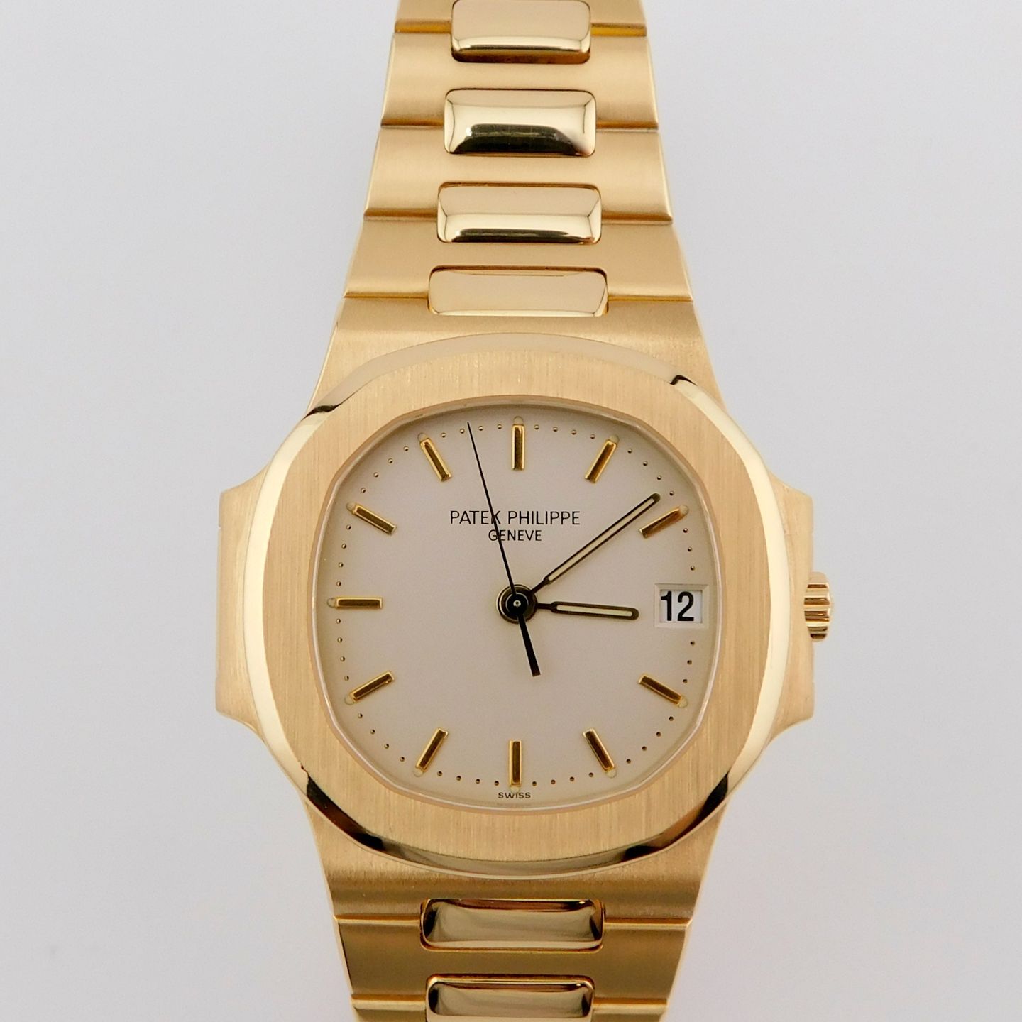 Patek Philippe Nautilus 3800/1J-001 - (2/5)