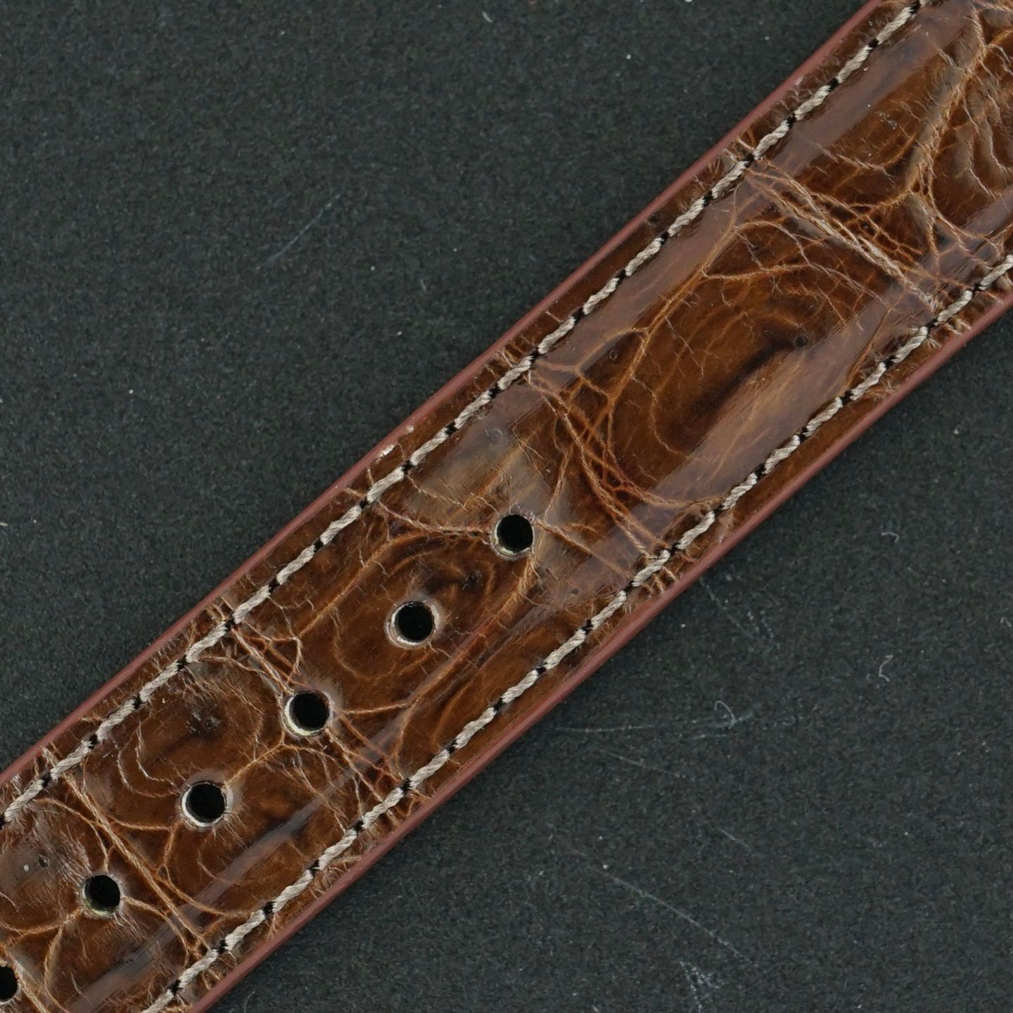 Omega Constellation 168.005 (1966) - White dial 34 mm Yellow Gold case (7/8)