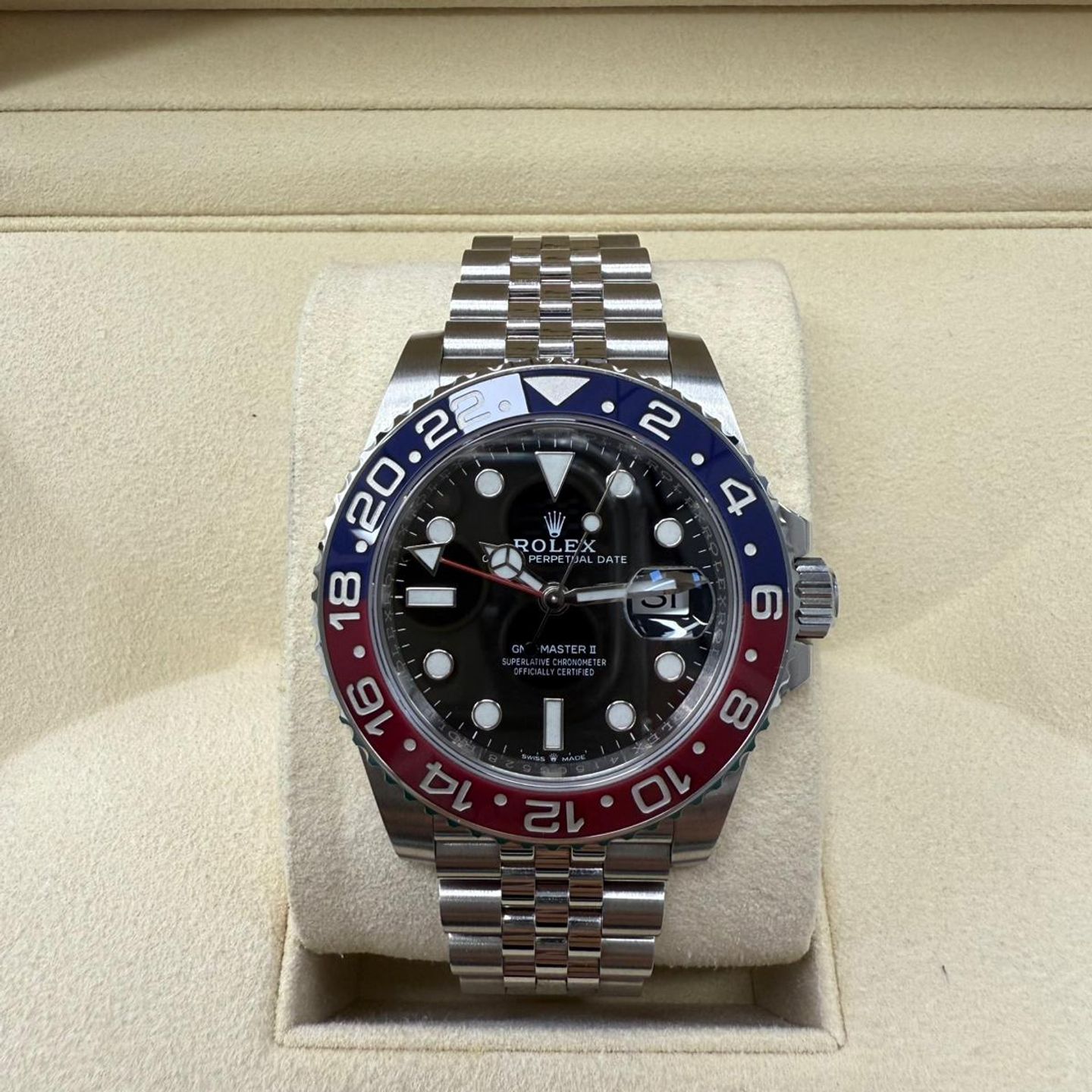 Rolex GMT-Master II 126710BLRO - (2/6)