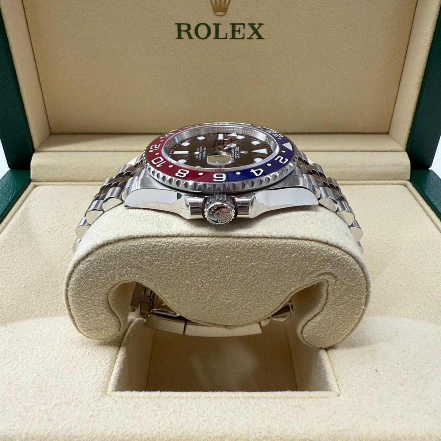 Rolex GMT-Master II 126710BLRO - (3/6)