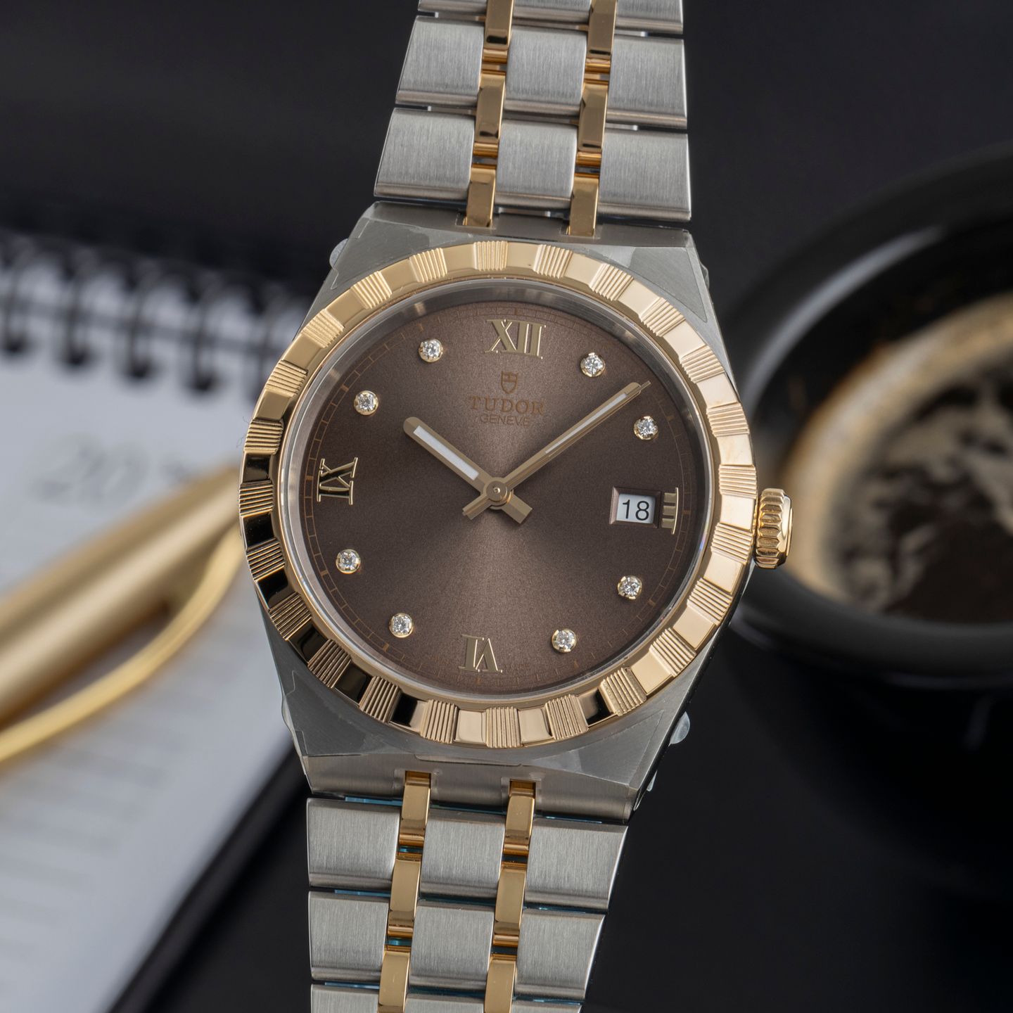 Tudor Royal 28503 (Onbekend (willekeurig serienummer)) - Bruin wijzerplaat 38mm Staal (3/8)