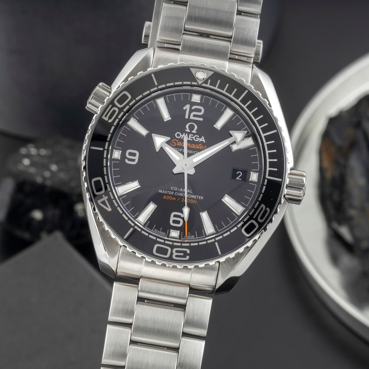 Omega Seamaster Planet Ocean 215.30.40.20.01.001 (Unknown (random serial)) - Black dial 40 mm Steel case (3/8)