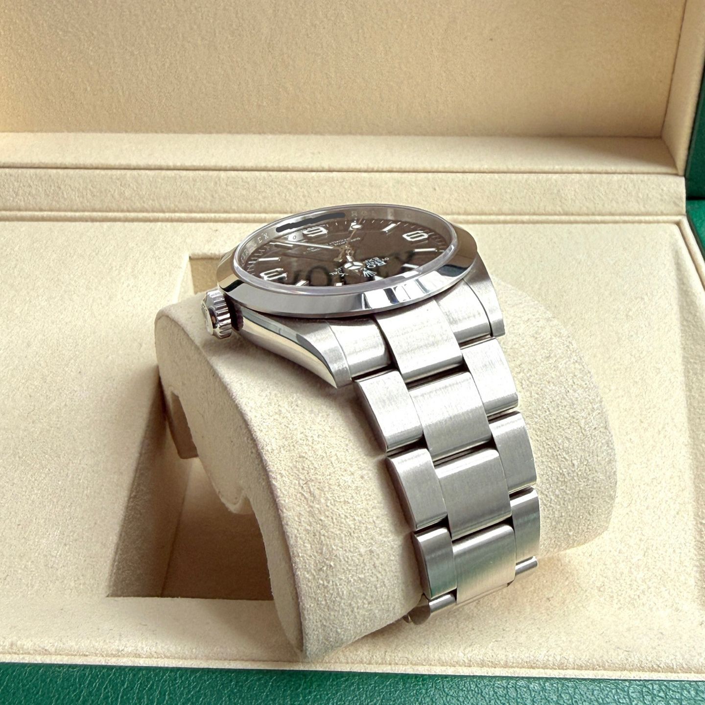 Rolex Explorer 224270 - (5/7)