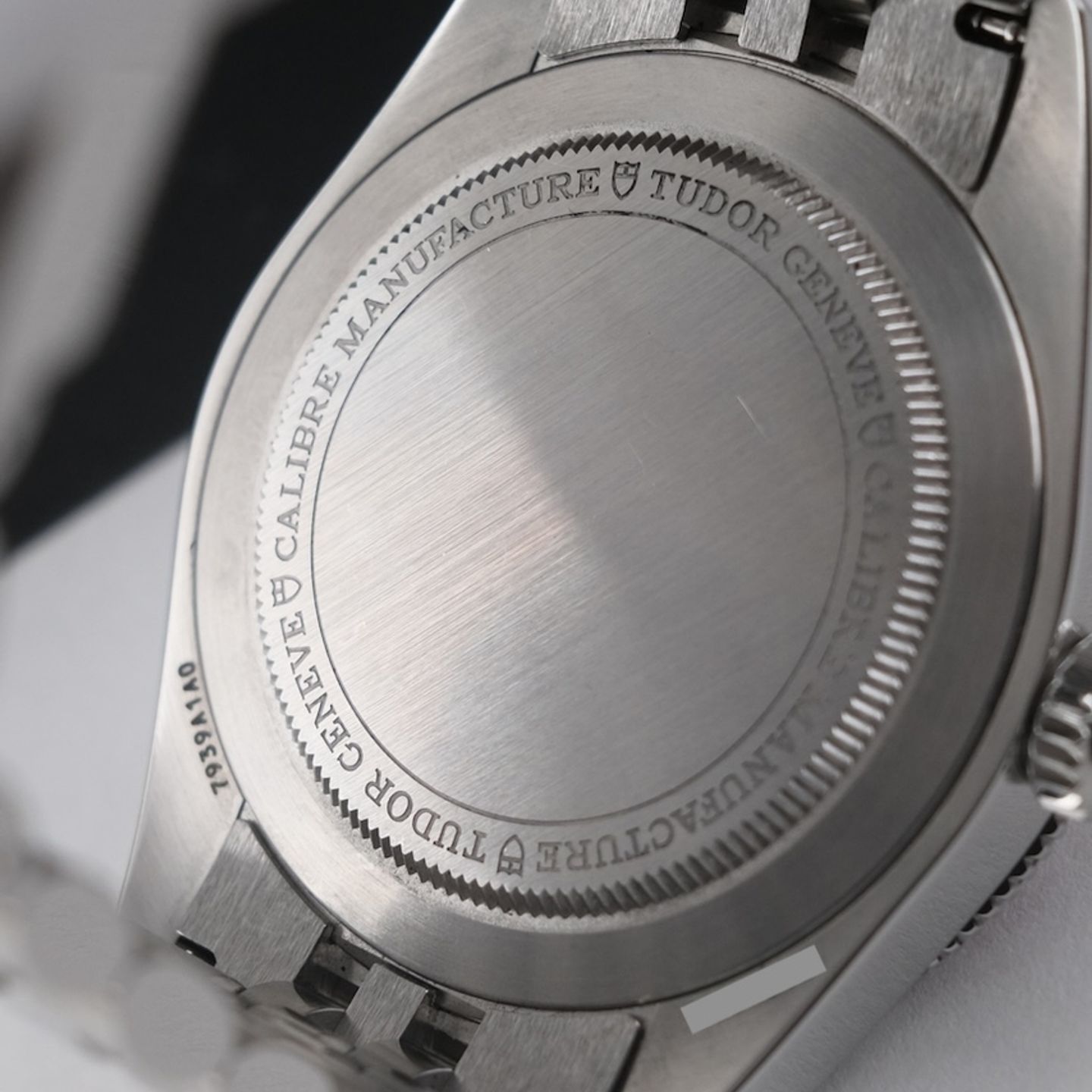 Tudor Black Bay Fifty-Eight 7939A1A0RU (2025) - Red dial 39 mm Steel case (8/8)