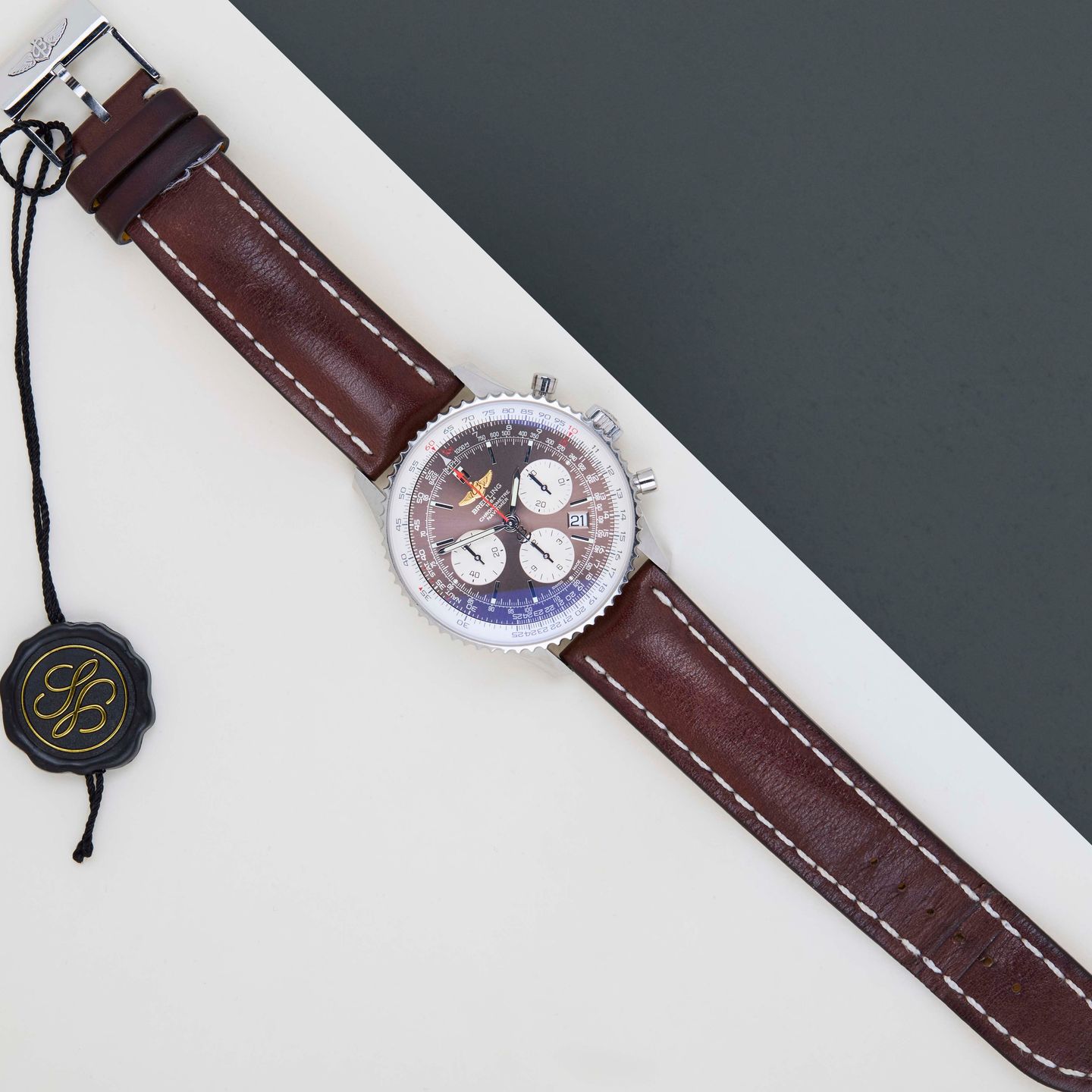 Breitling Navitimer 01 AB0121 (2014) - 43mm Staal (2/8)