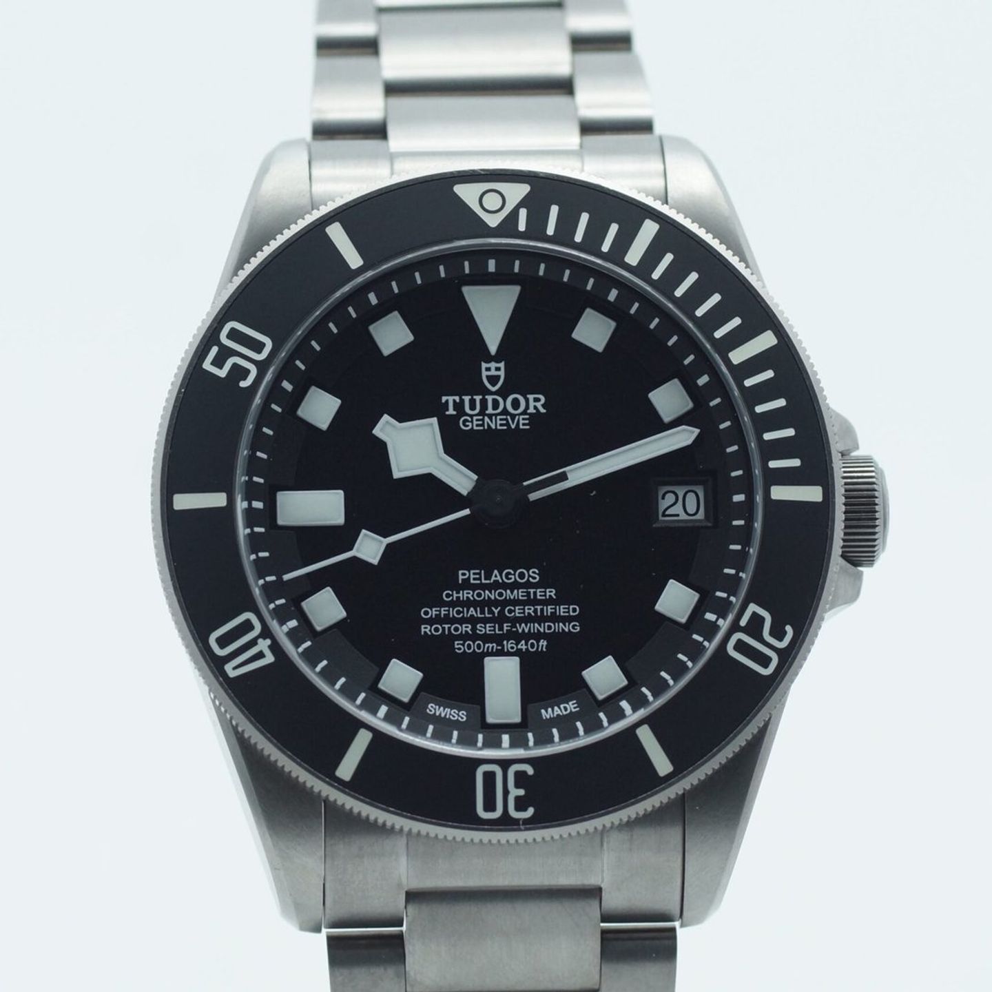 Tudor Pelagos 25600TN (2016) - Black dial 42 mm Titanium case (2/8)