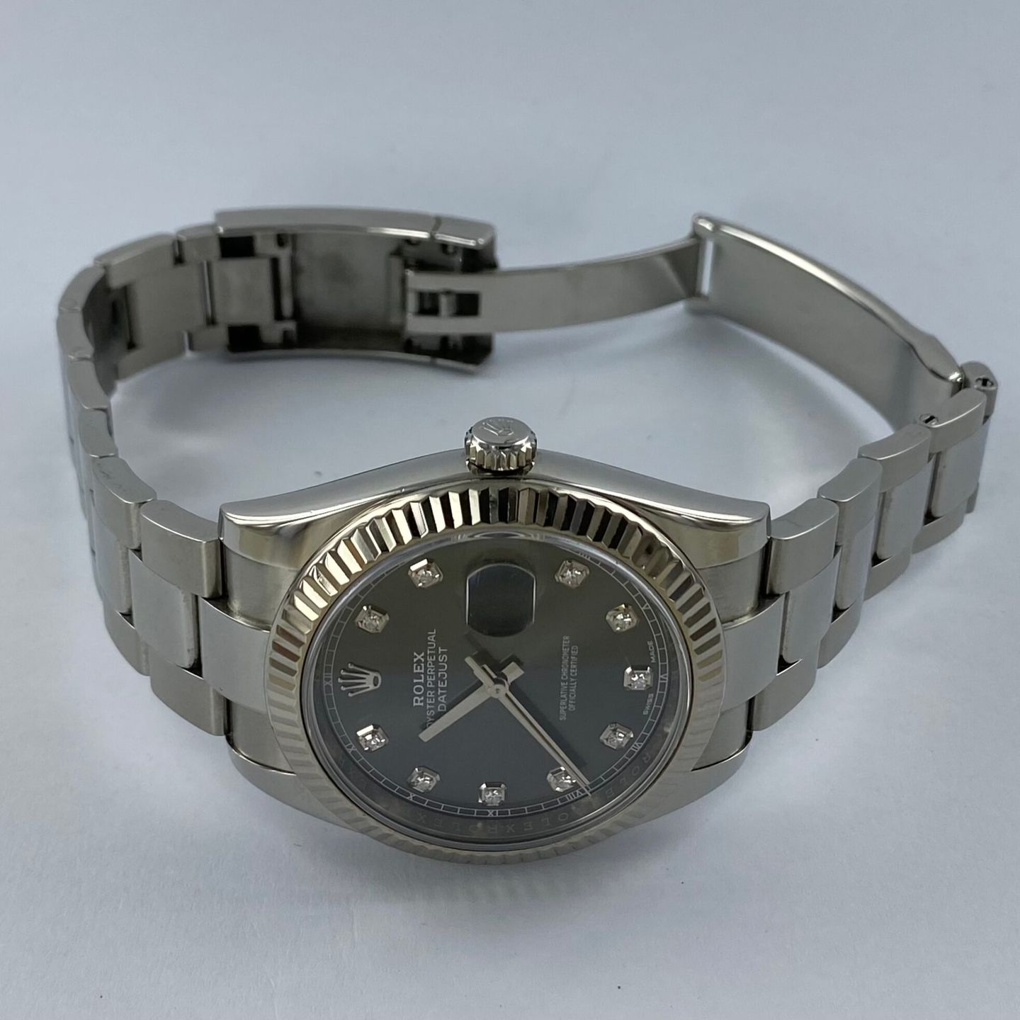 Rolex Datejust 41 126334 (2018) - Grijs wijzerplaat 41mm Staal (2/6)