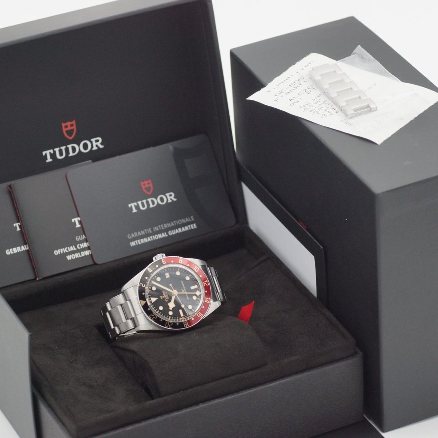 Tudor Black Bay Fifty-Eight 7939G1A0NRU (2025) - Black dial 39 mm Steel case (2/8)