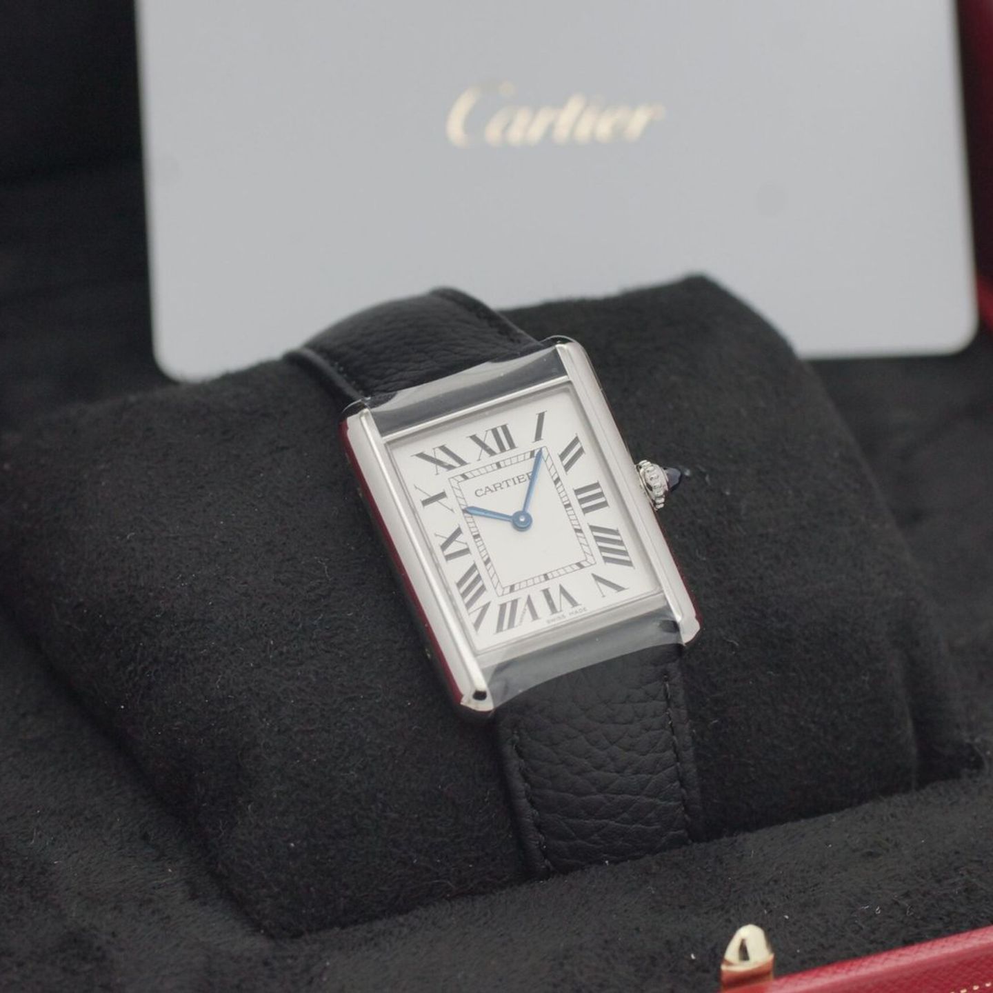 Cartier Tank WSTA0109 (2025) - Silver dial 26 mm Steel case (1/8)