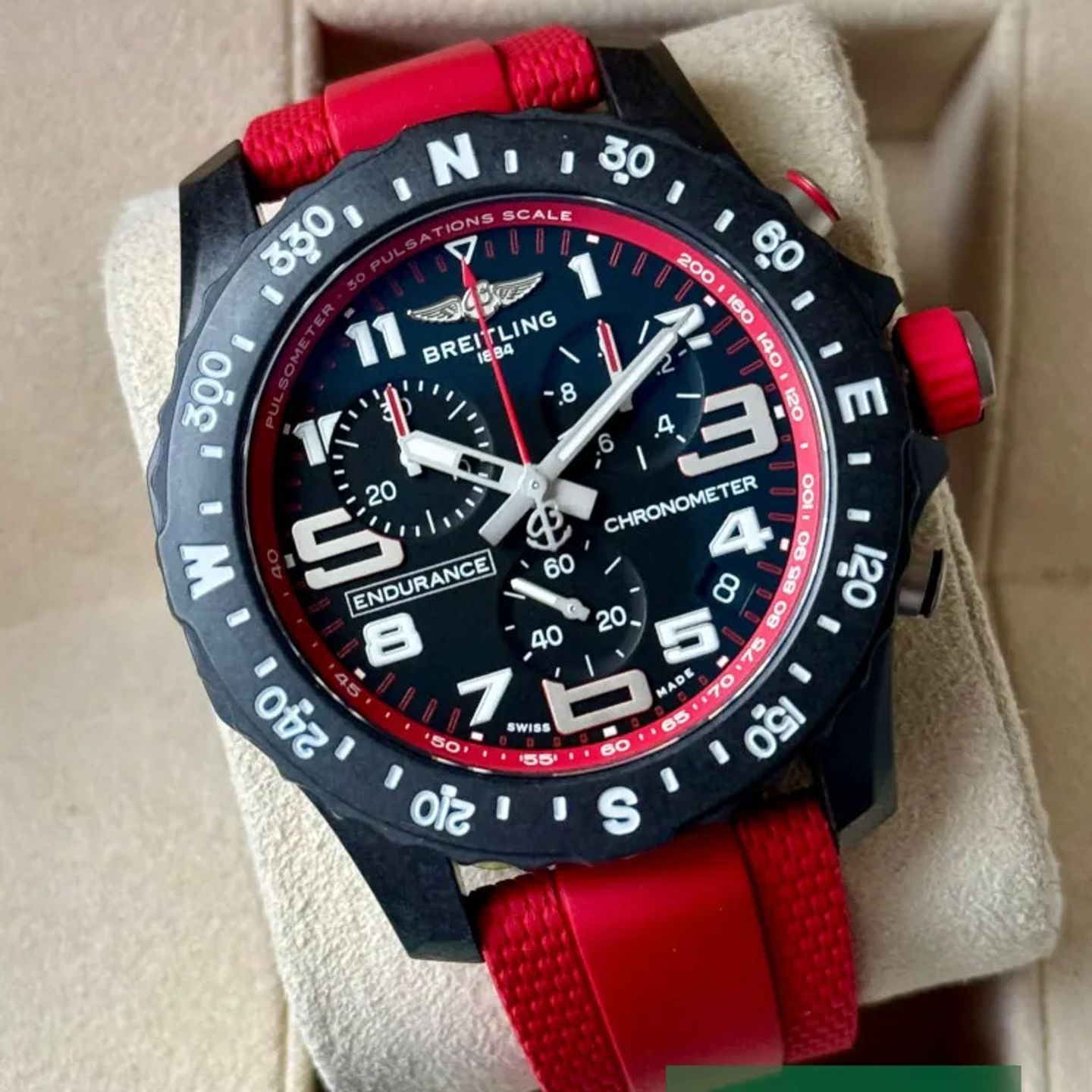 Breitling Endurance Pro X823105D1B1S1 - (1/7)