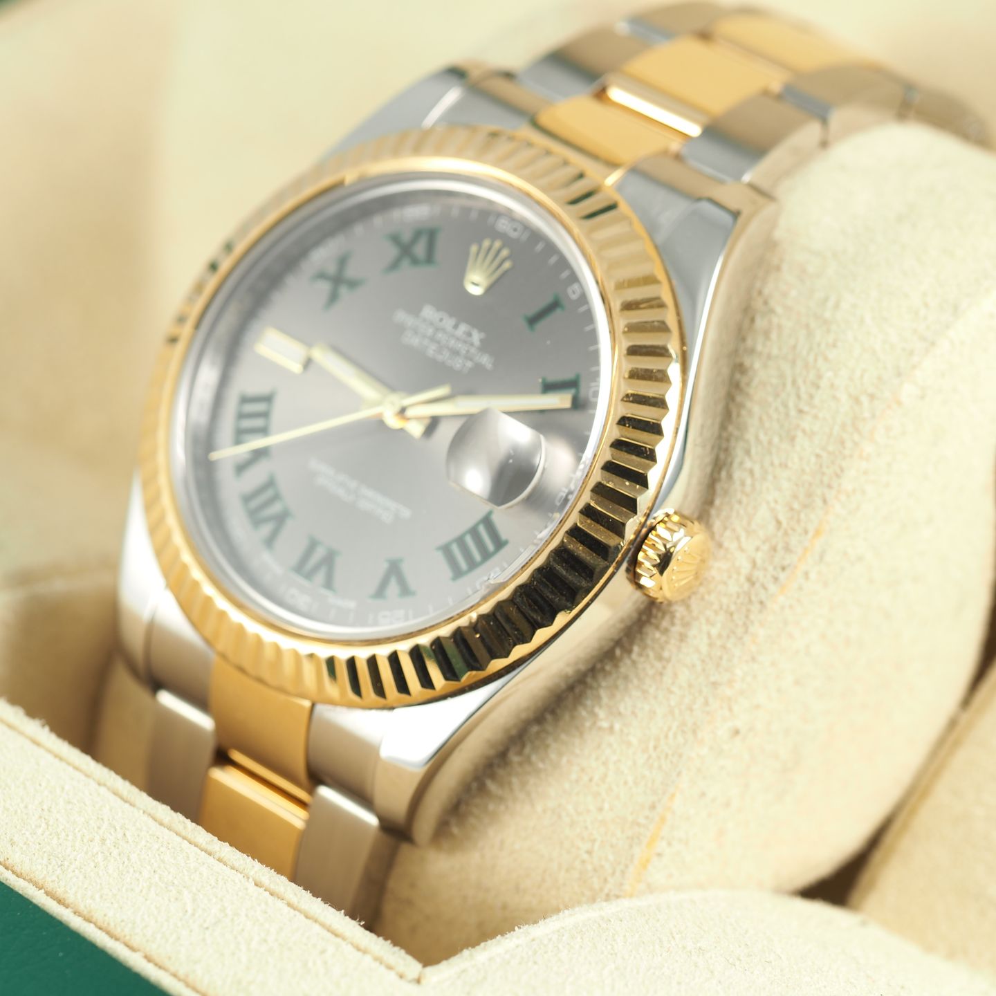 Rolex Datejust II 116333 (2013) - Grijs wijzerplaat 41mm Goud/Staal (3/8)