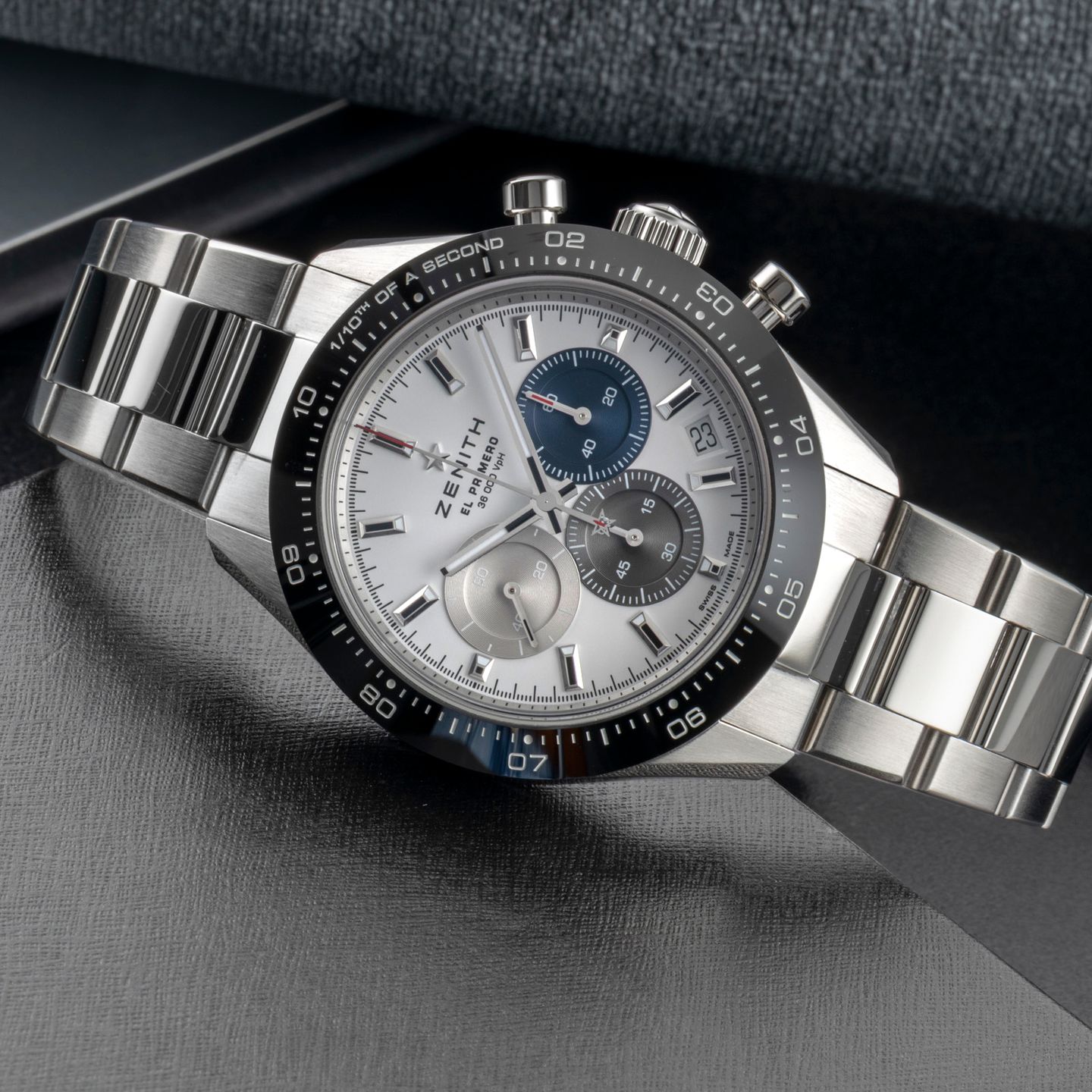 Zenith Chronomaster Sport 03.3100.3600/69.M3100 (Onbekend (willekeurig serienummer)) - Wit wijzerplaat 41mm Staal (2/8)