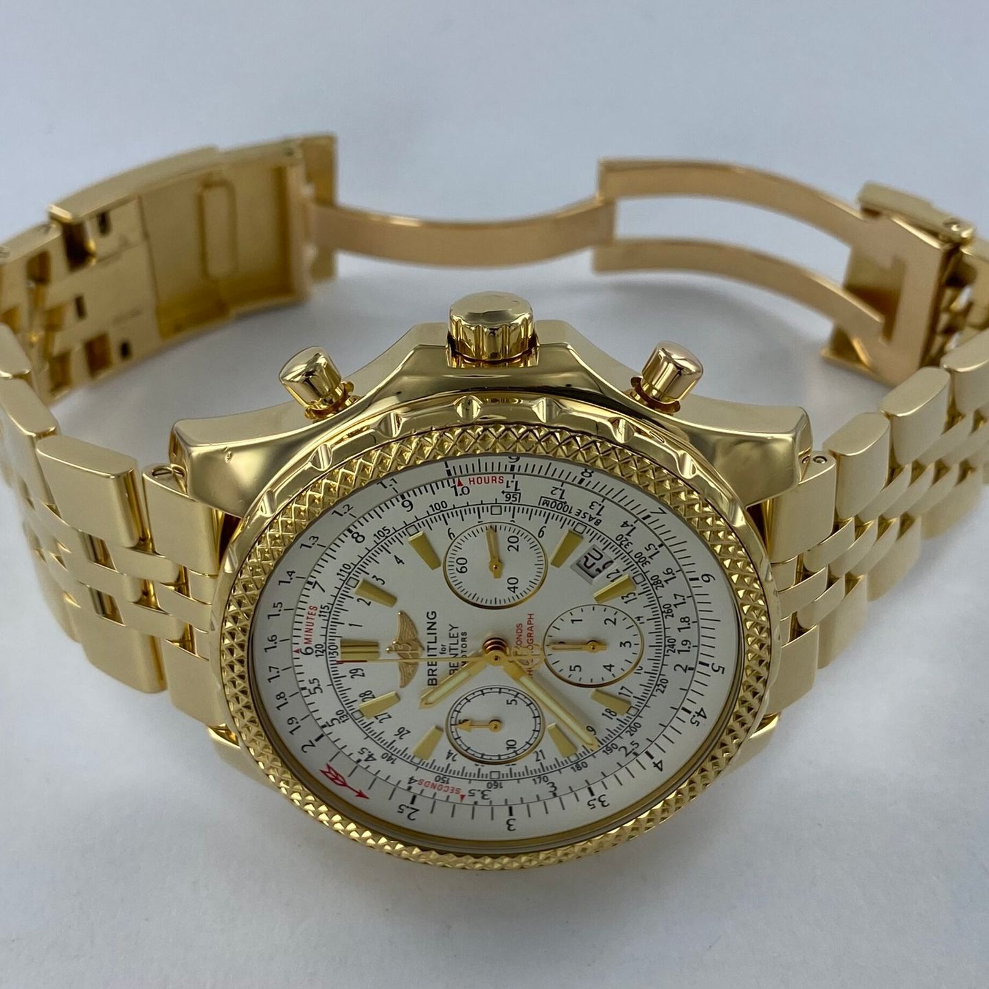 Breitling Bentley Motors K25362 (2009) - Black dial 48 mm Yellow Gold case (2/7)