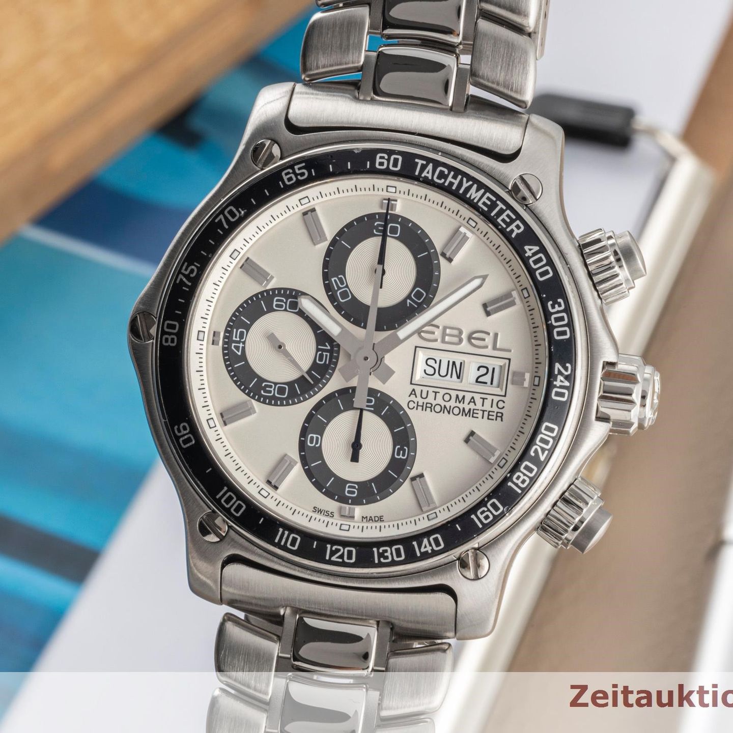 Ebel Discovery E9750L62 (2010) - Silver dial 43 mm Steel case (3/8)
