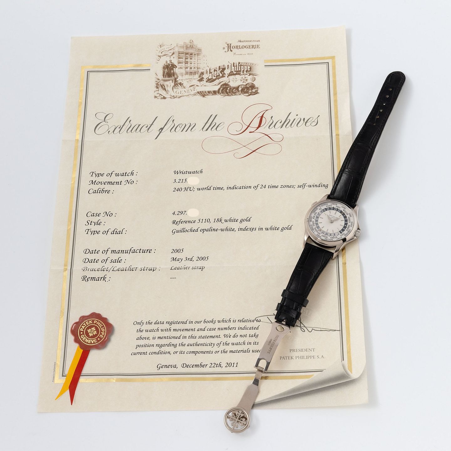 Patek Philippe World Time 5110G (2005) - White dial 38 mm White Gold case (2/8)