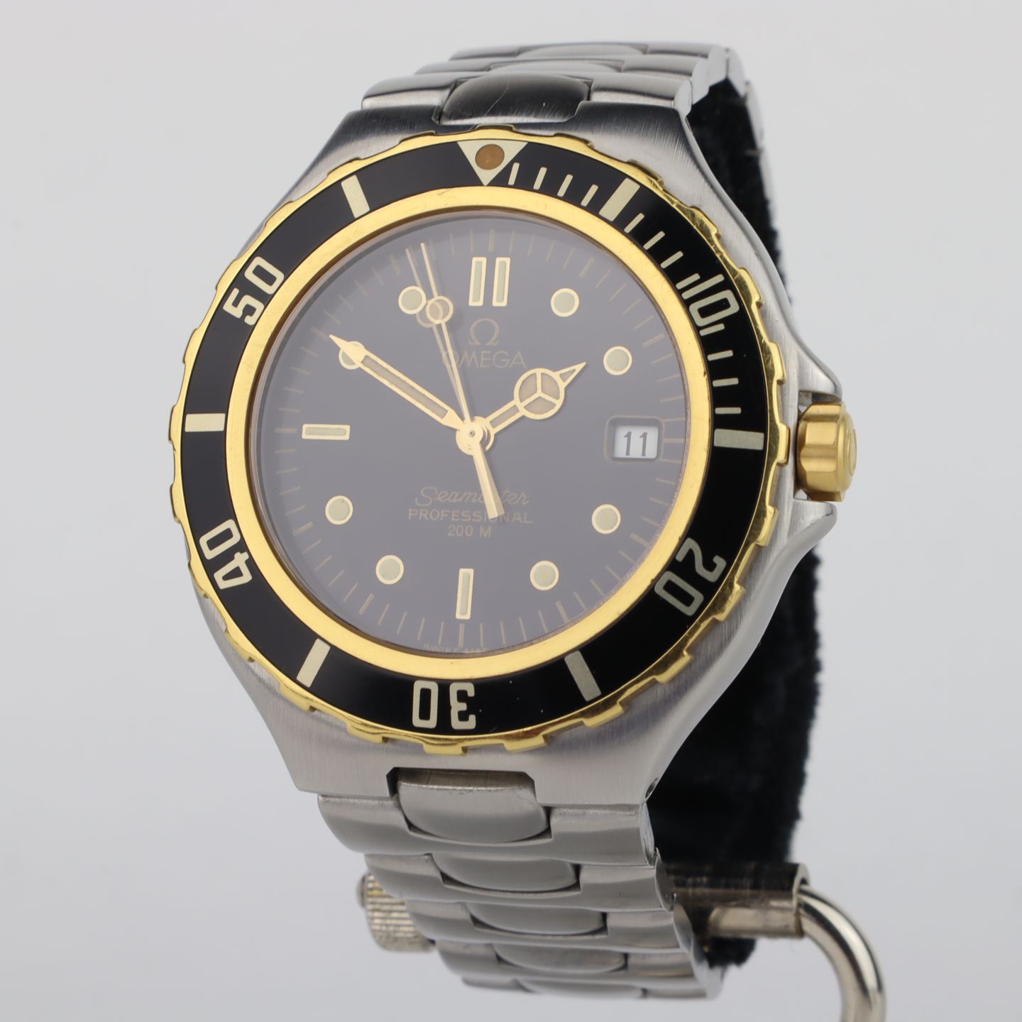 Omega Seamaster 396.1042 (1991) - 38 mm Steel case (3/8)