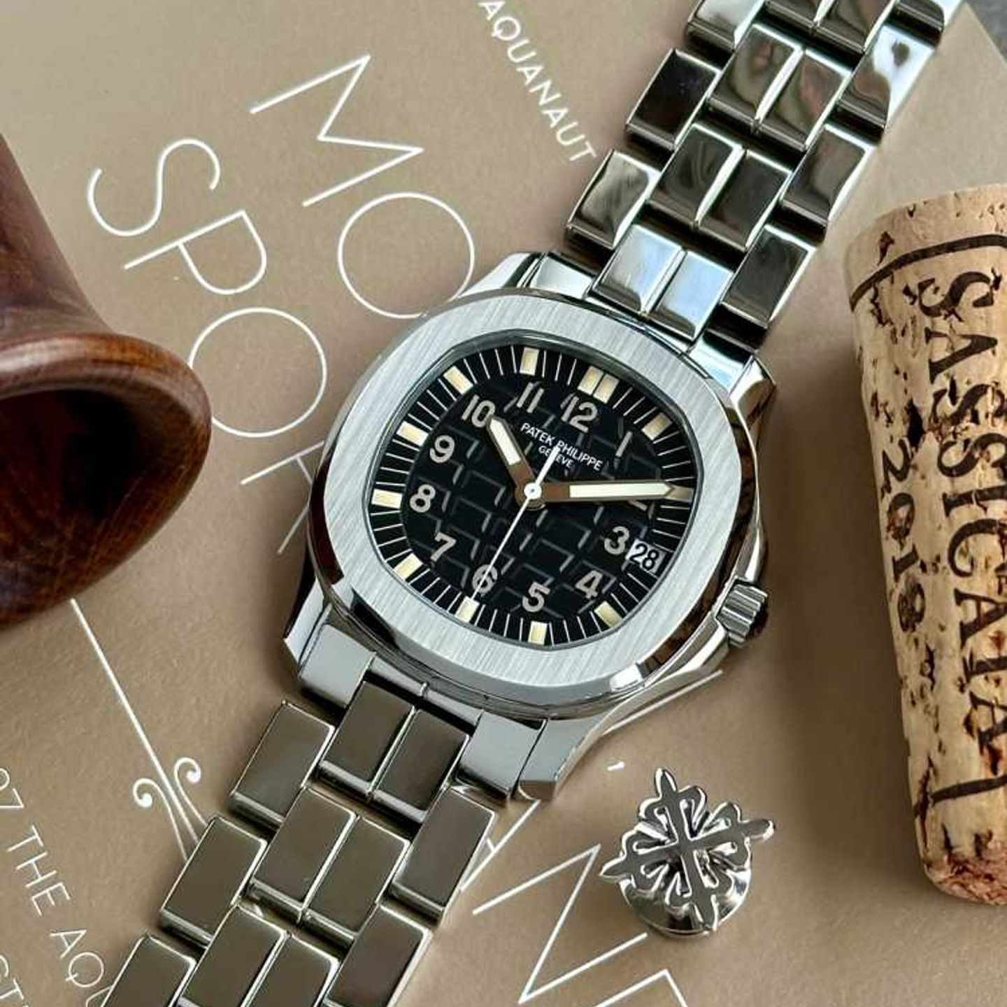 Patek Philippe Aquanaut 5066 (2000) - Black dial 36 mm Steel case (3/8)