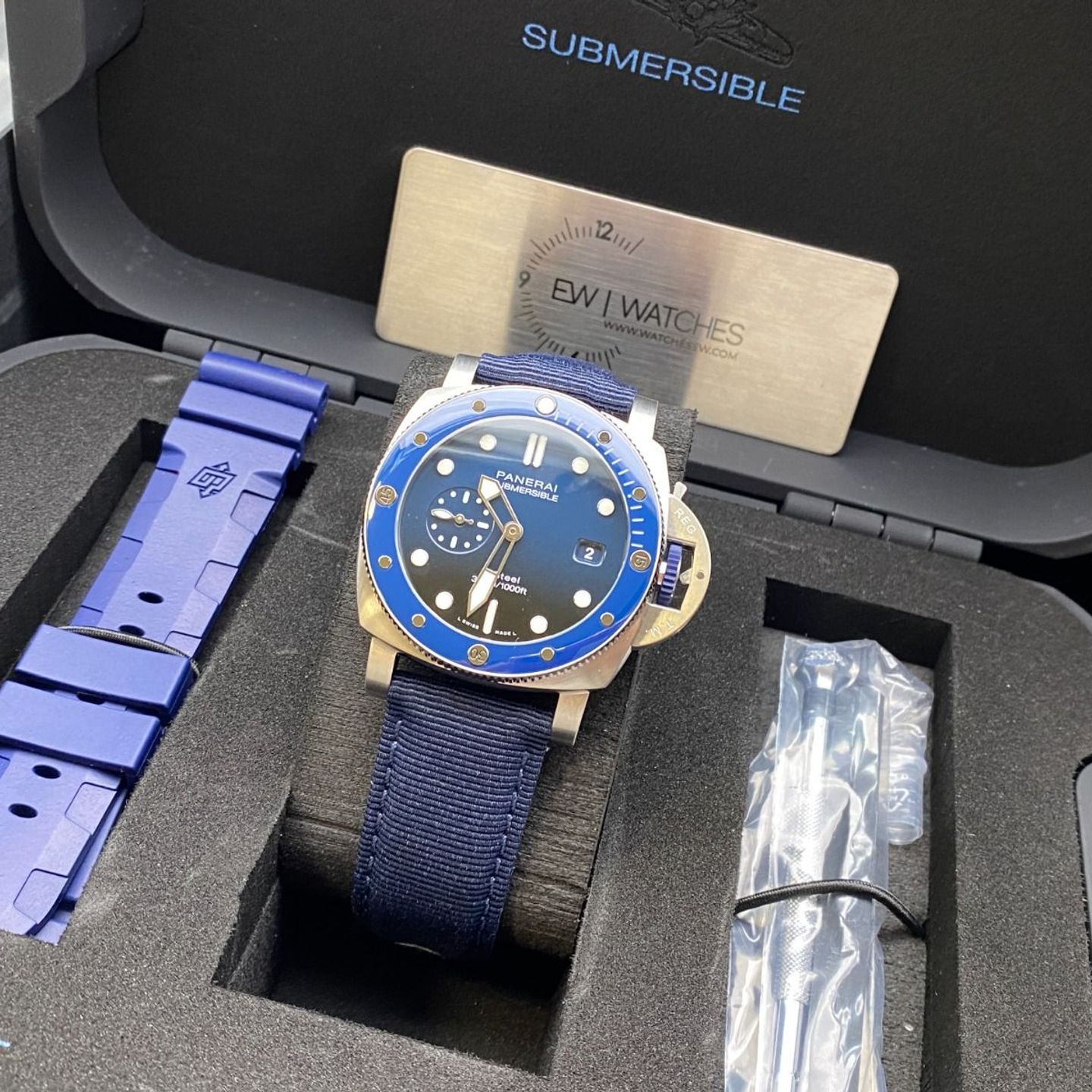 Panerai Luminor Submersible PAM01289 (2022) - Blauw wijzerplaat 44mm Staal (6/8)