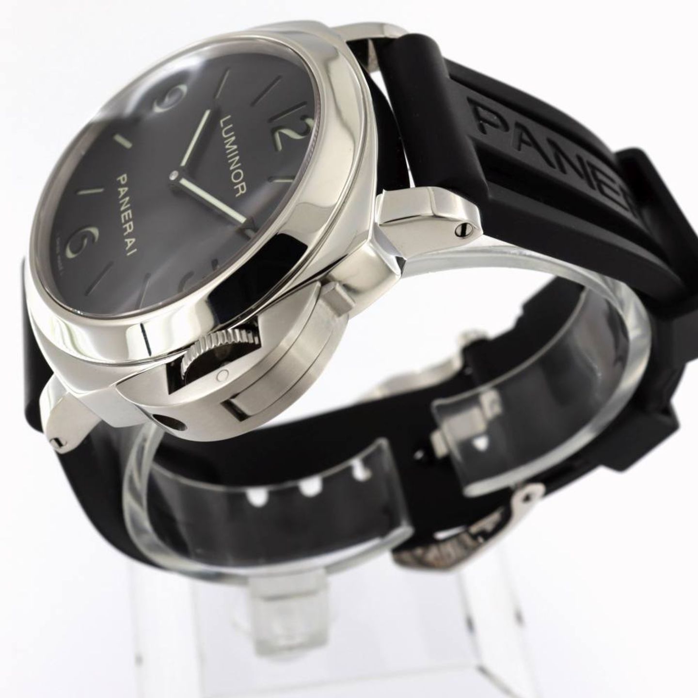 Panerai Luminor Base PAM00112 (2012) - Black dial 44 mm Steel case (2/7)