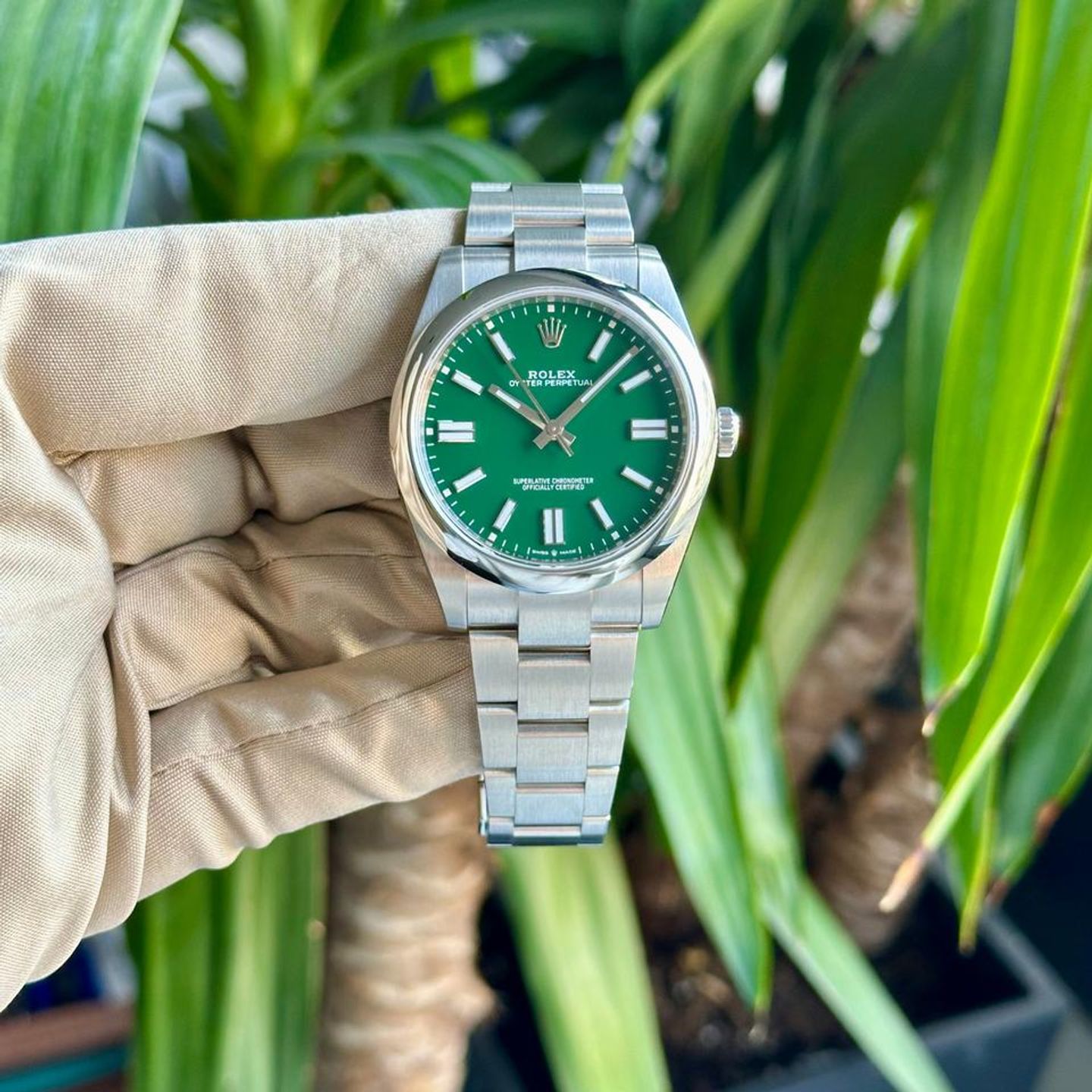 Rolex Oyster Perpetual 124300 - (3/8)