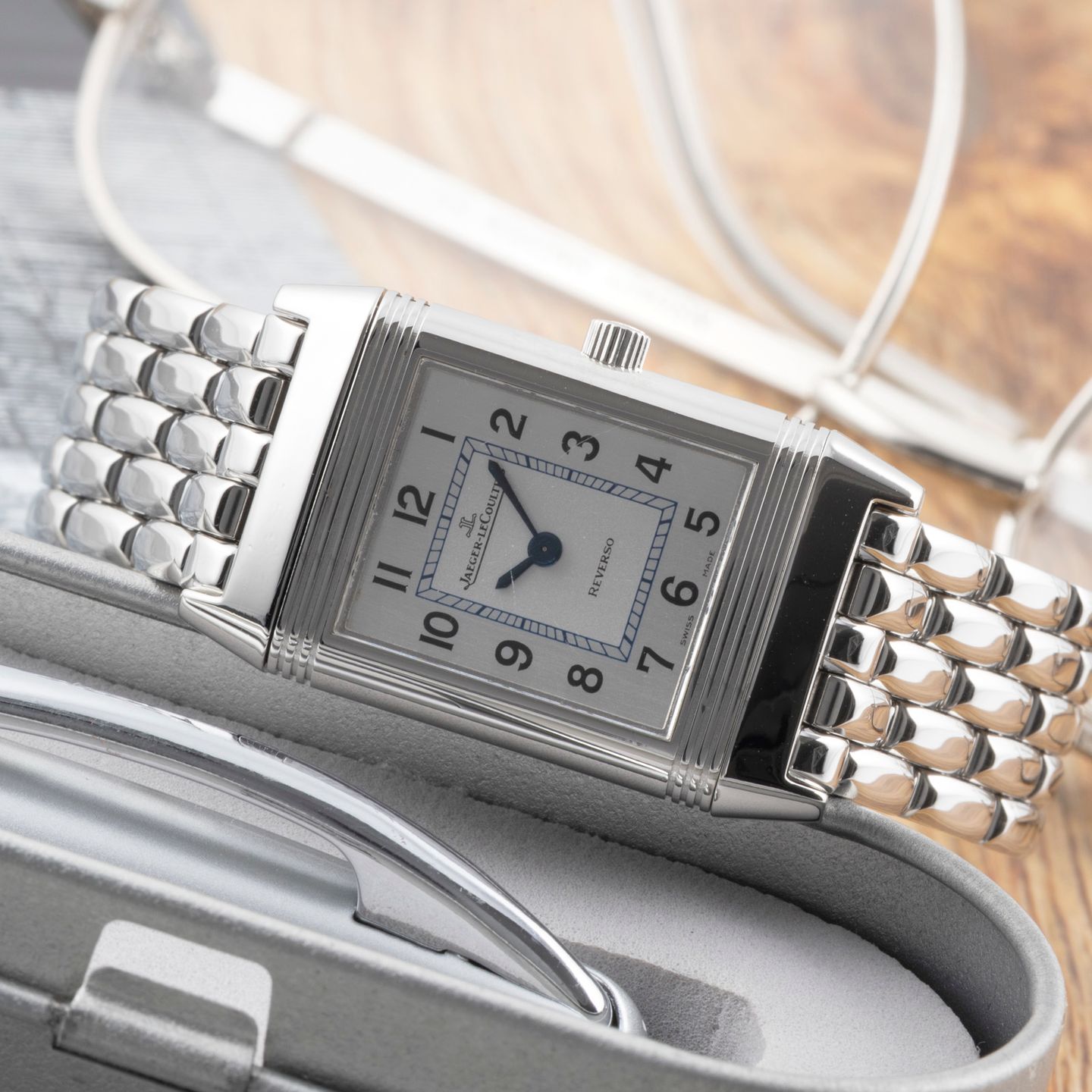 Jaeger-LeCoultre Reverso Classique Q2618420 - (2/8)