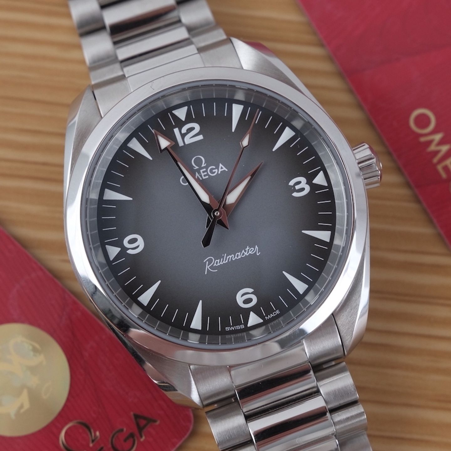 Omega Seamaster Railmaster 235.10.38.20.06.001 - (1/8)